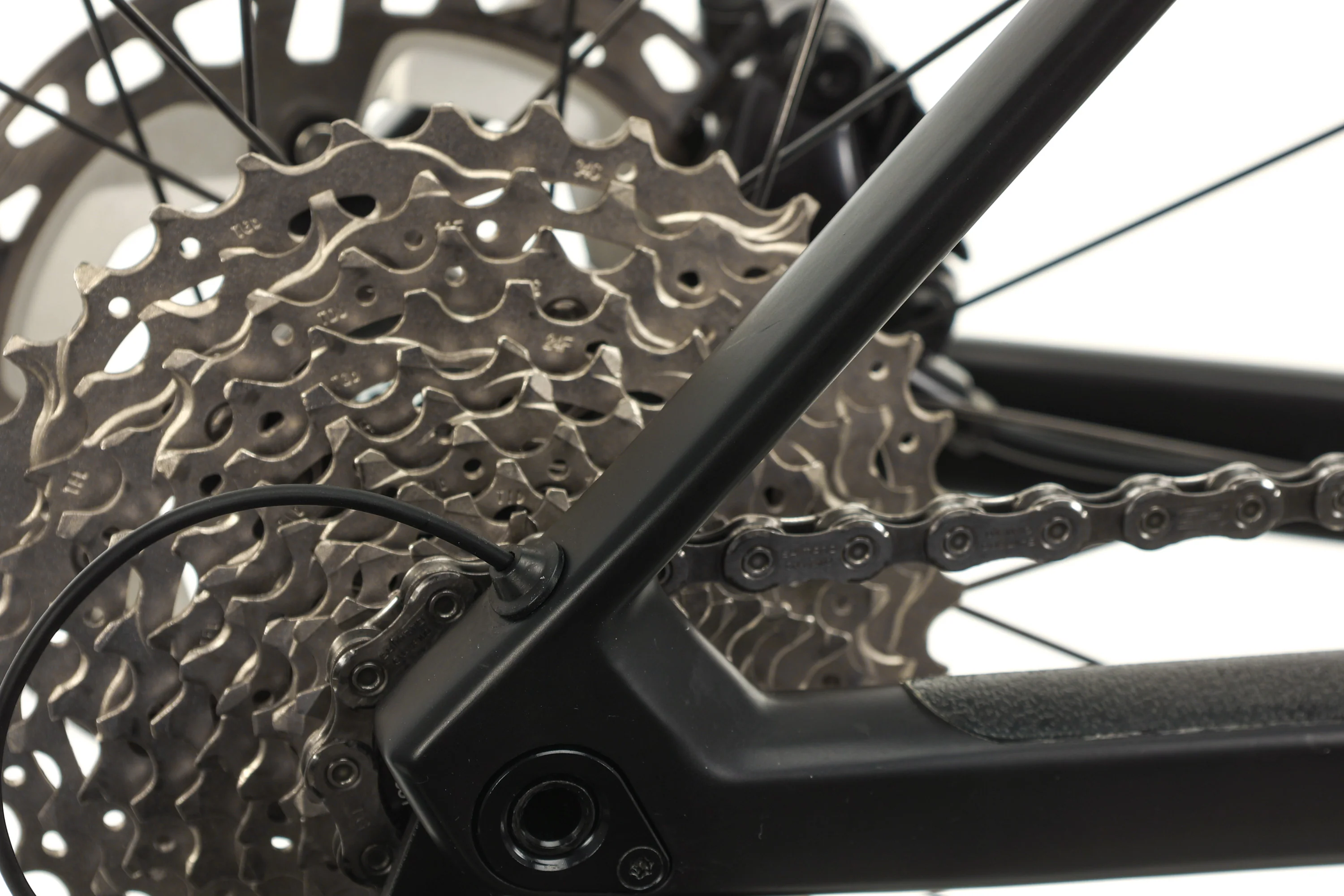 BMC Roadmachine Road Bike - 2022, 56cm - Image 9