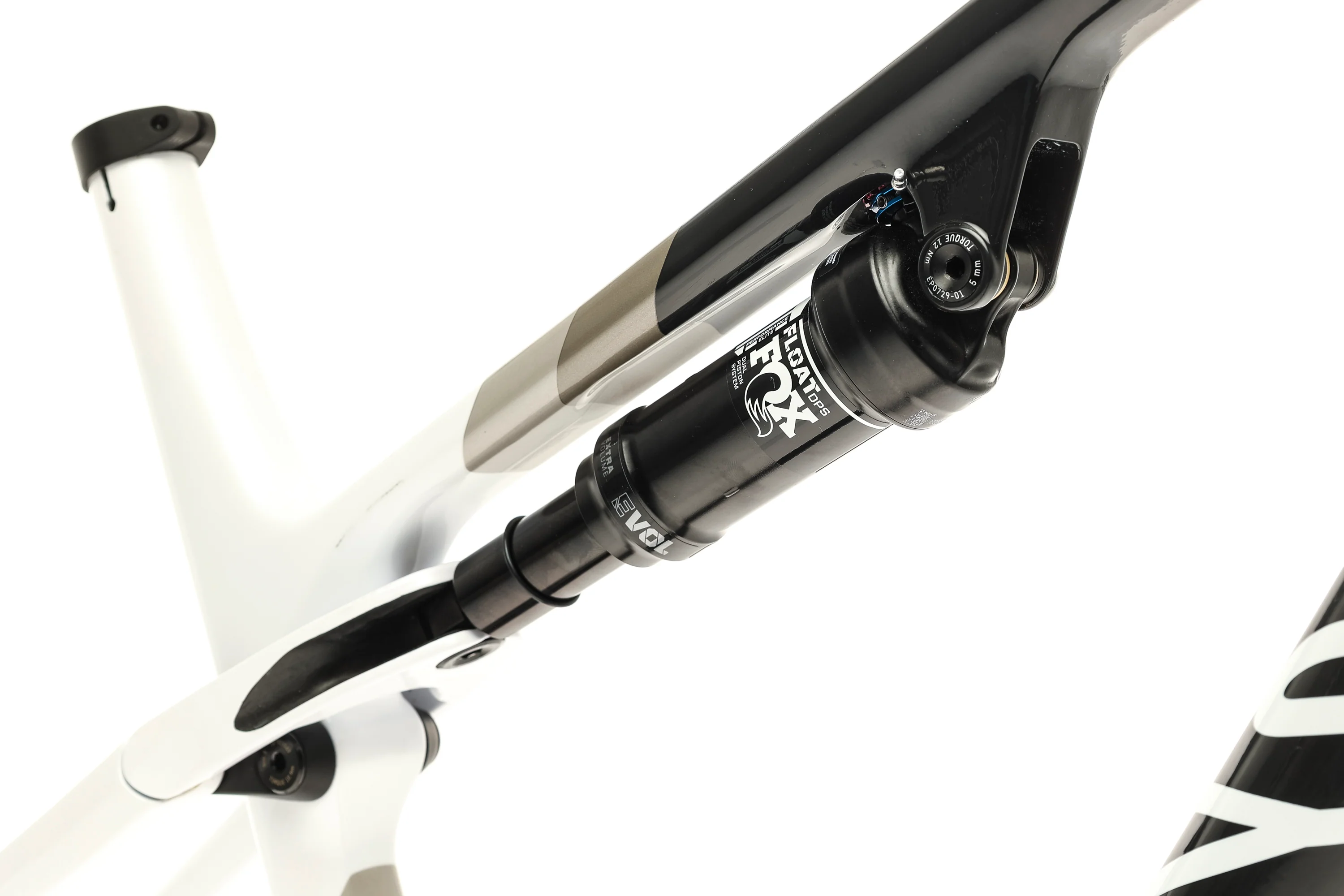 Canyon Lux World Cup CF 6 Large Frame - 2023 - Image 7