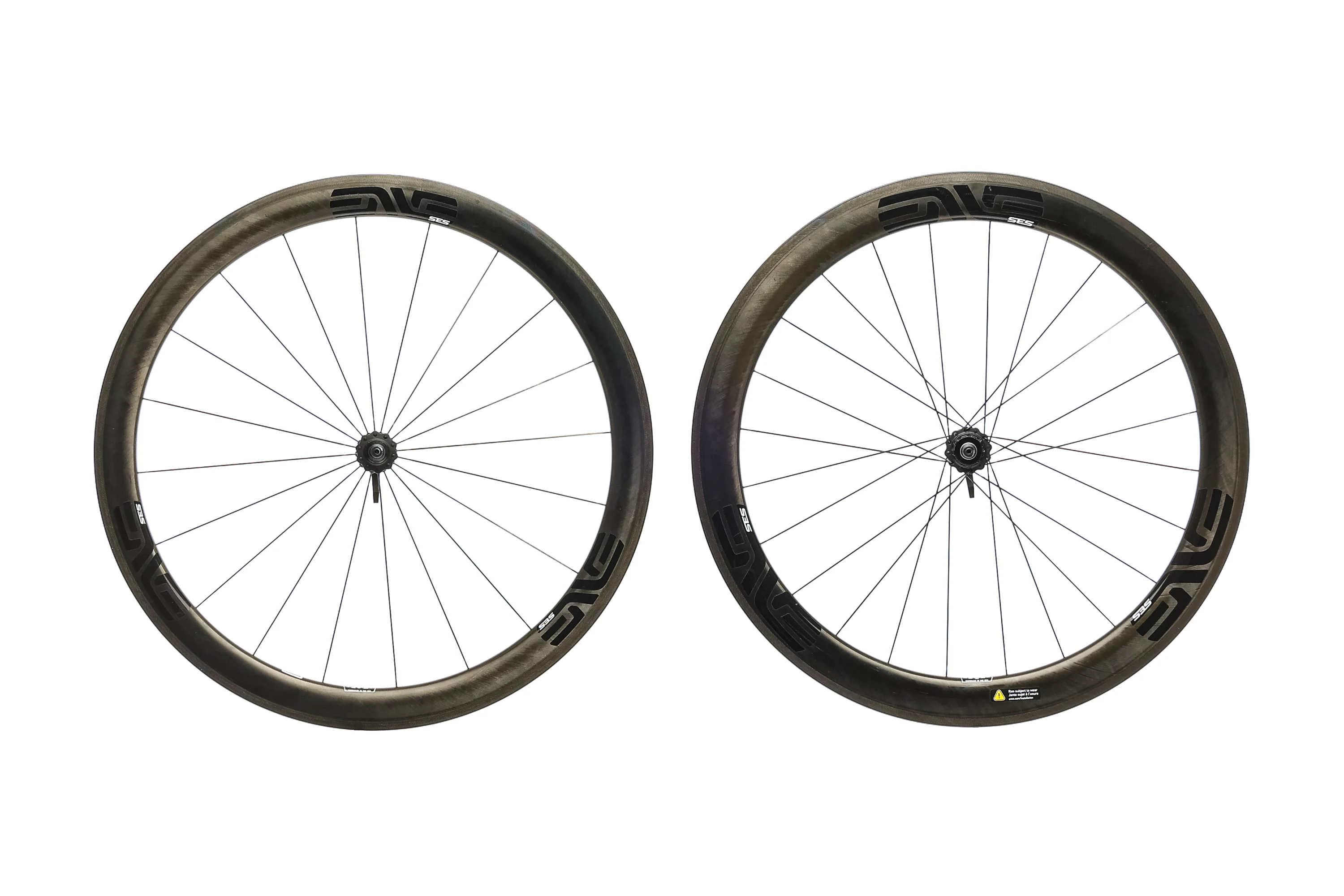 ENVE SES 4.5 Carbon Clincher 700c Wheelset - Image 17