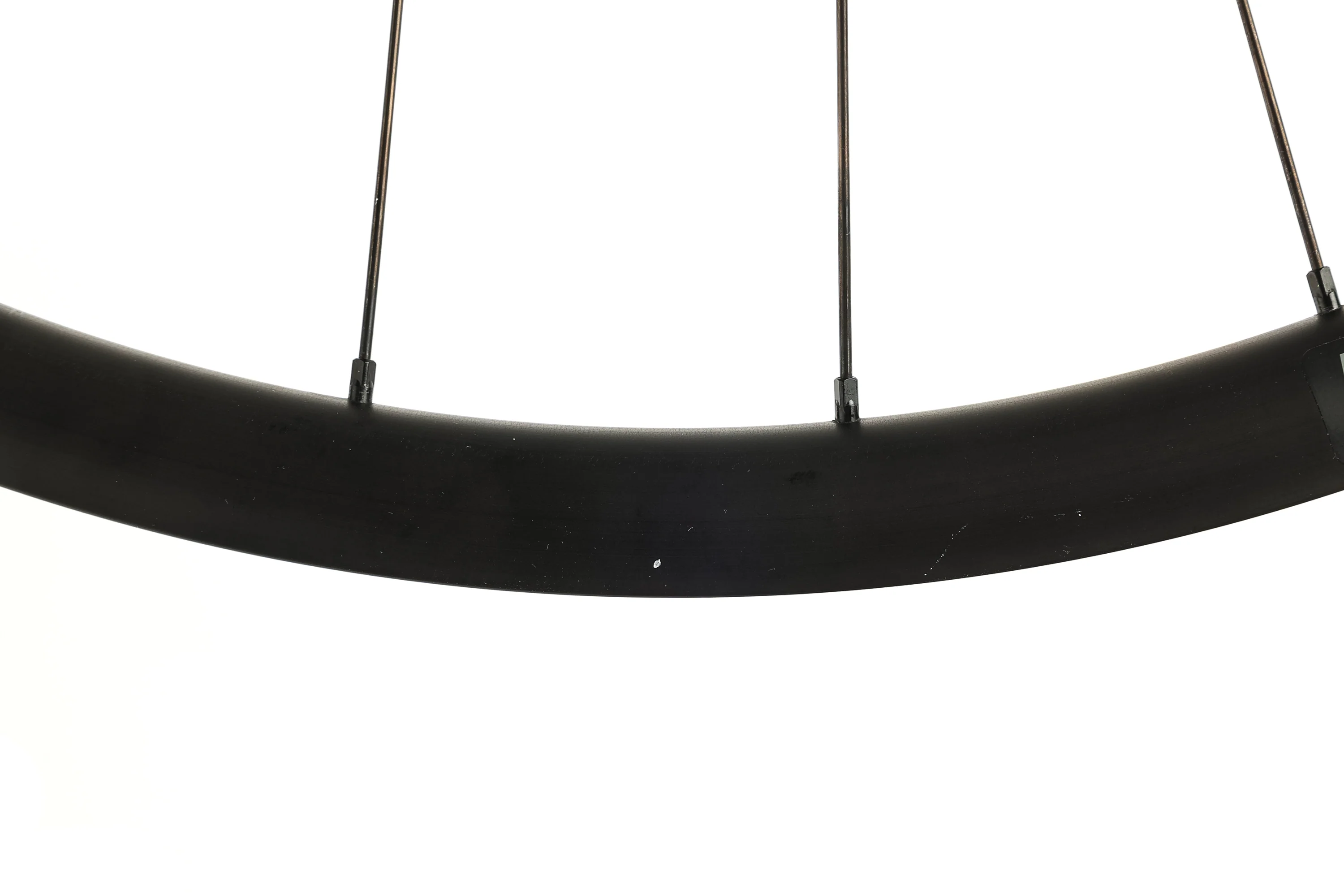 DT Swiss Gravel LN Aluminum Tubeless 700c Wheelset - Image 17