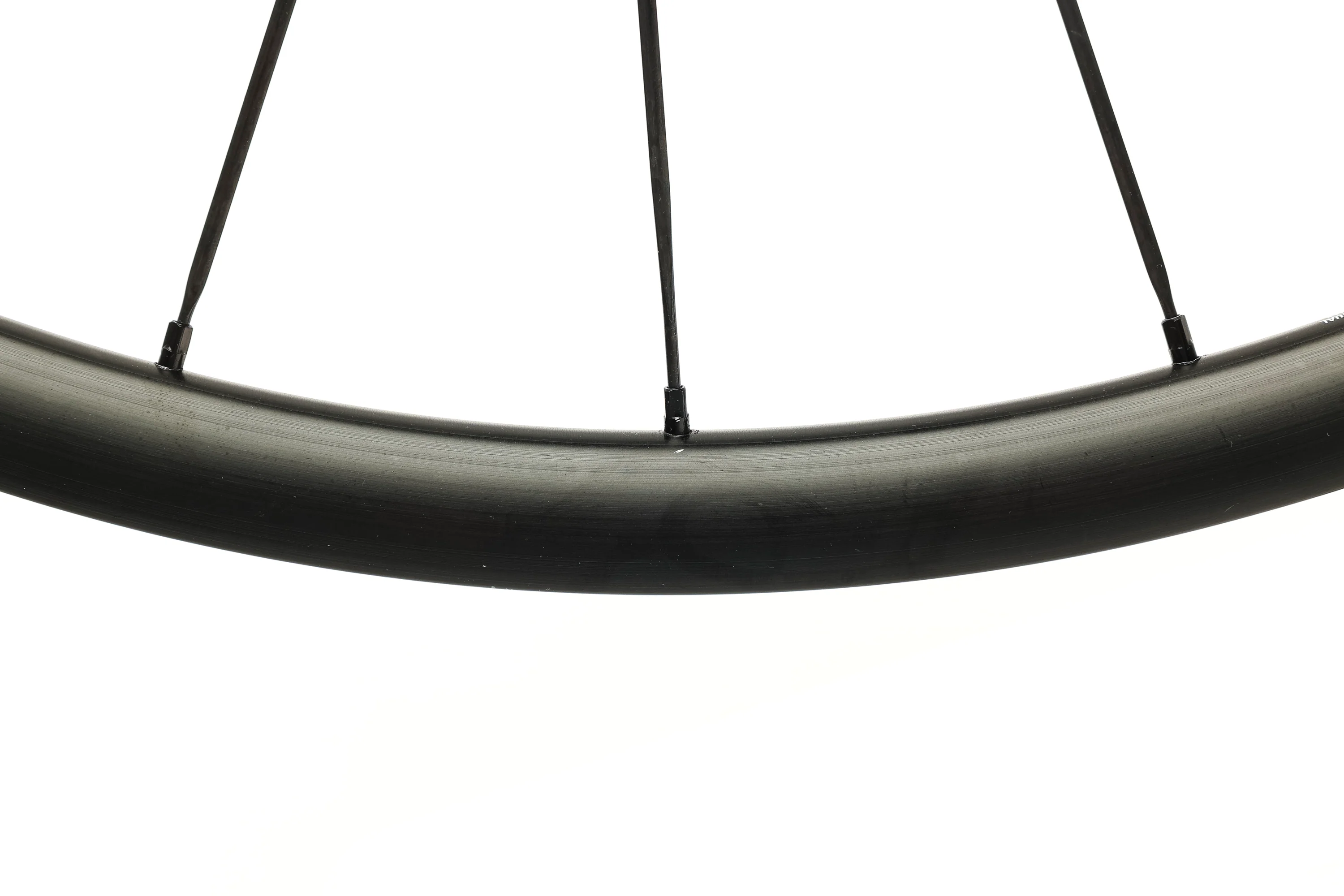 DT Swiss P1800 Spline Aluminum Tubeless 700c Wheelset - Image 6