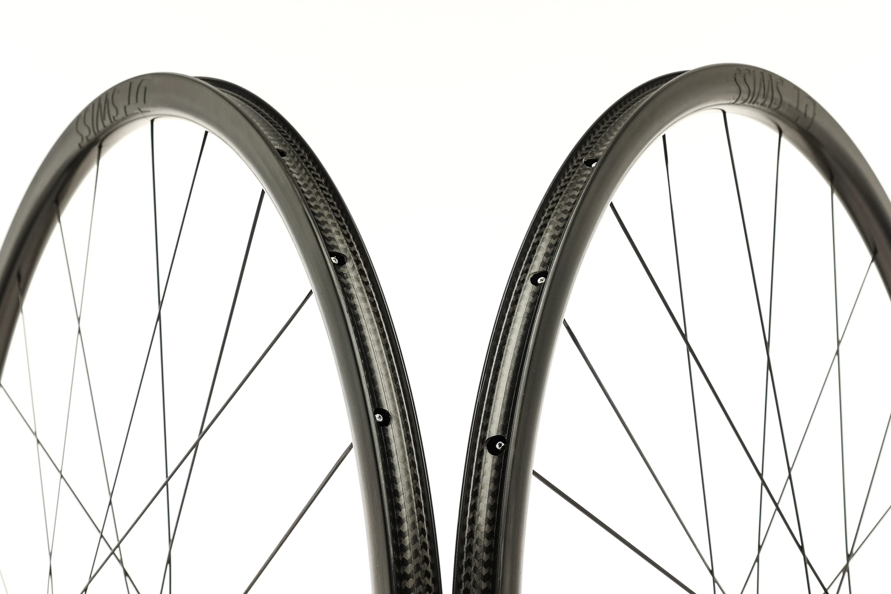 DT Swiss PRC 1100 DiCUT 24 Disc 25Y Edition Carbon Tubeless 700c Wheelset - Image 5