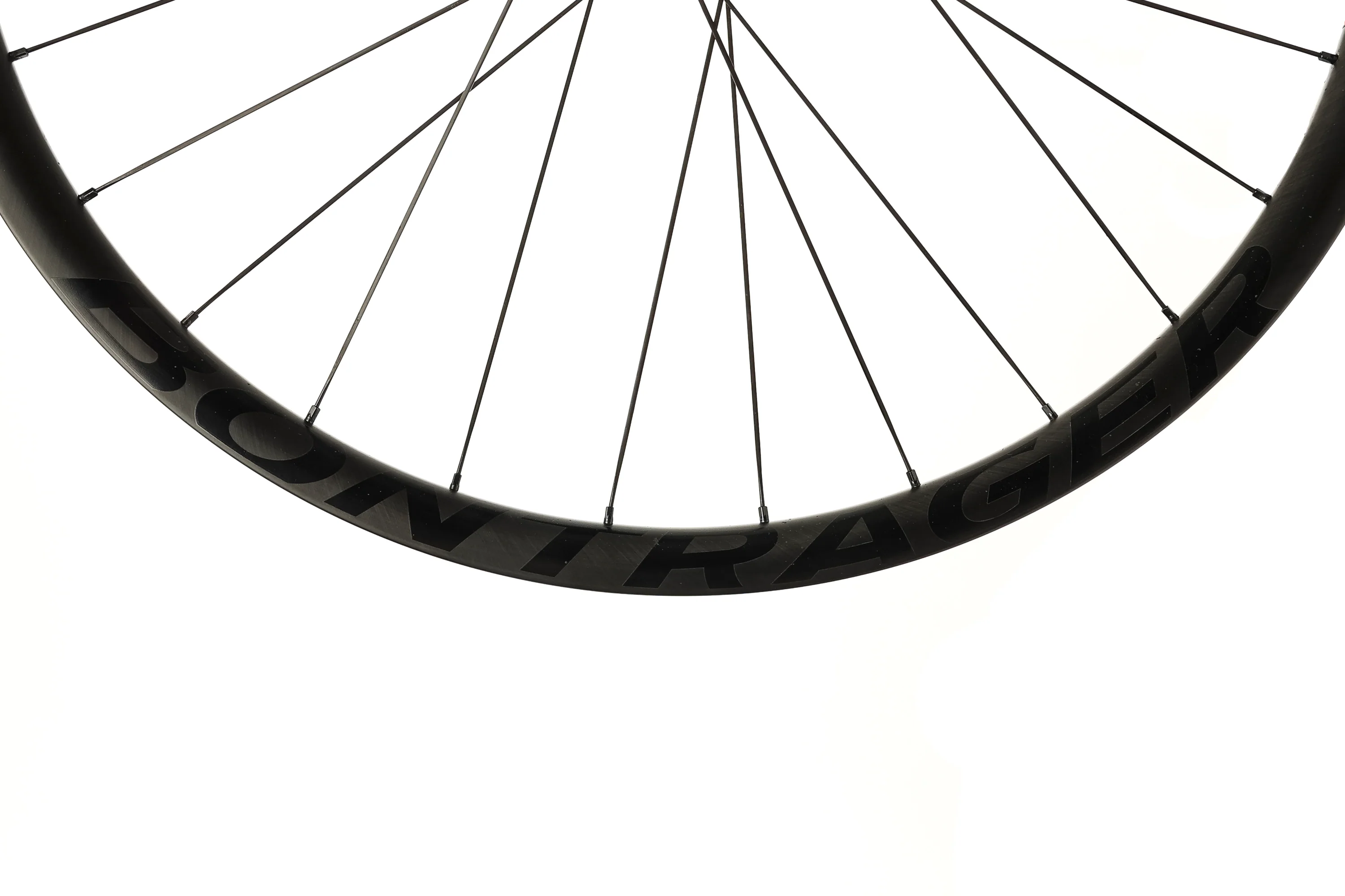 Bontrager Kovee Pro 30 Carbon Tubeless 29" Wheelset - Image 6