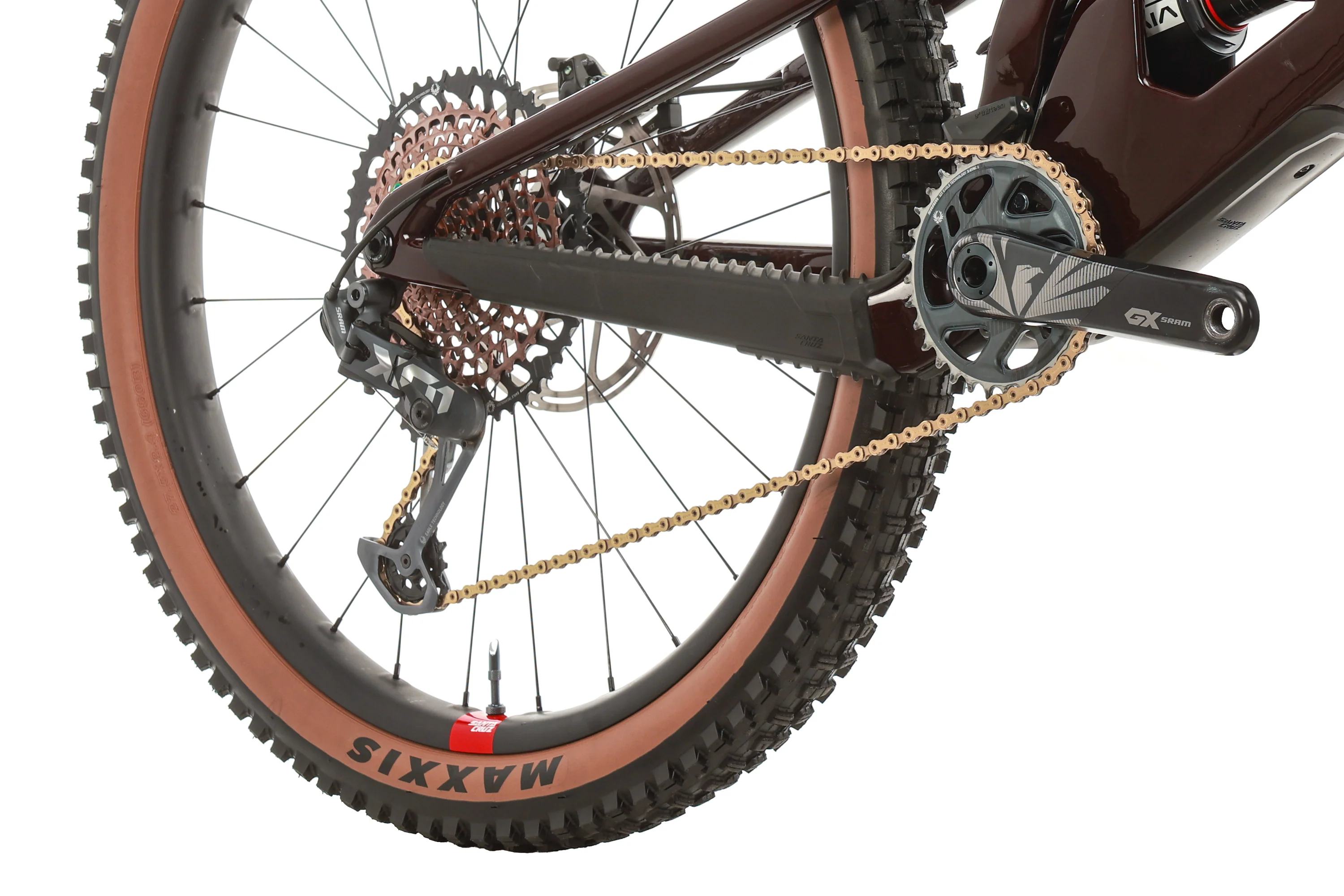 Santa Cruz Nomad Carbon C 27.5 Mountain Bike - 2022, Medium - Image 3