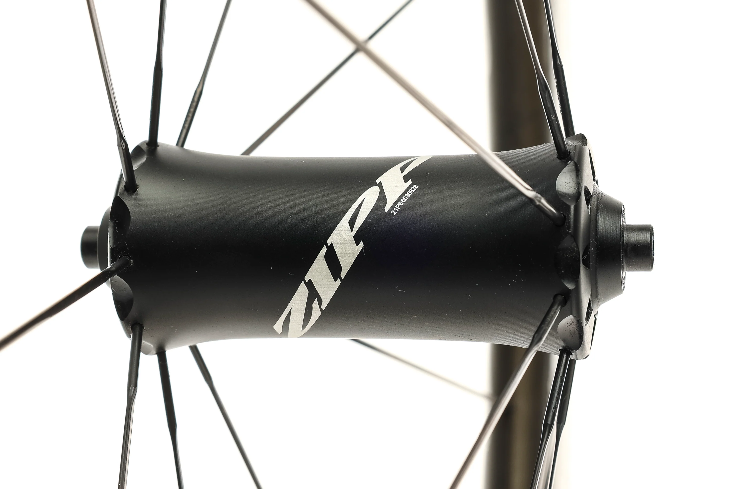 Zipp 808 NSW Carbon Clincher 700c Front Wheel - Image 10