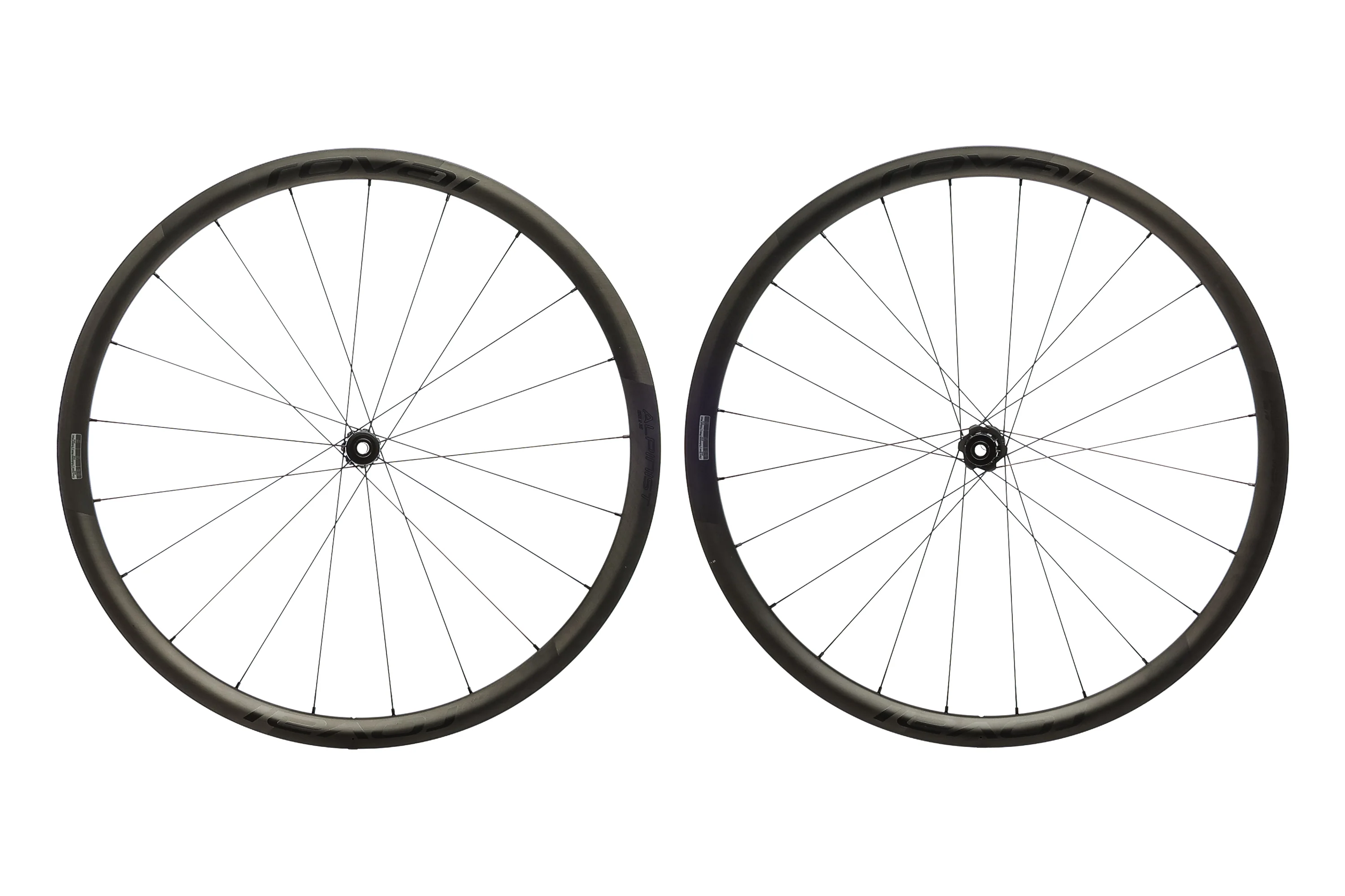 Roval Alpinist CL II Carbon Tubeless 700c Wheelset - Image 2