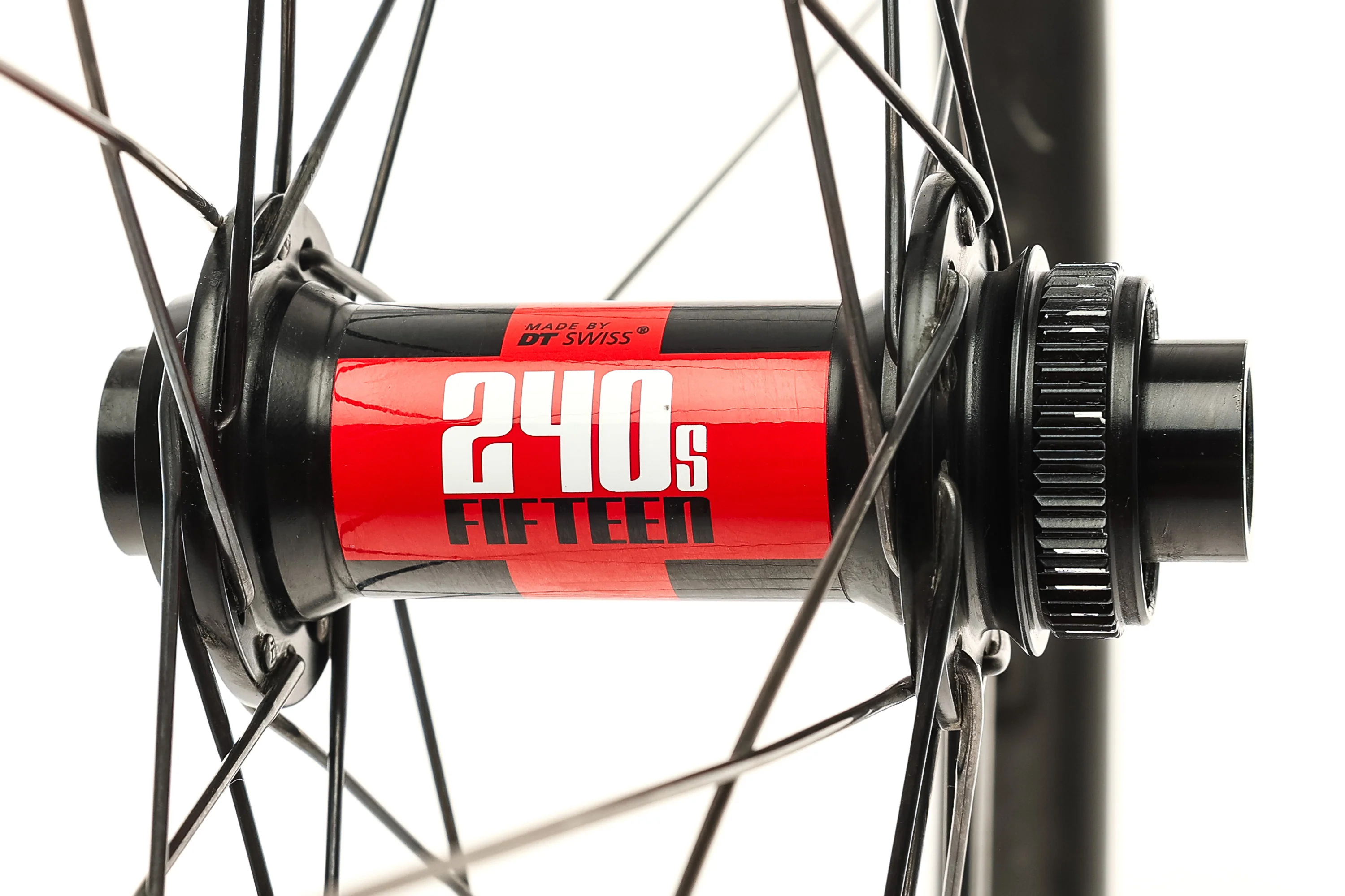 Santa Cruz Reserve 25 Carbon Tubeless 29" Front Wheel - Image 3