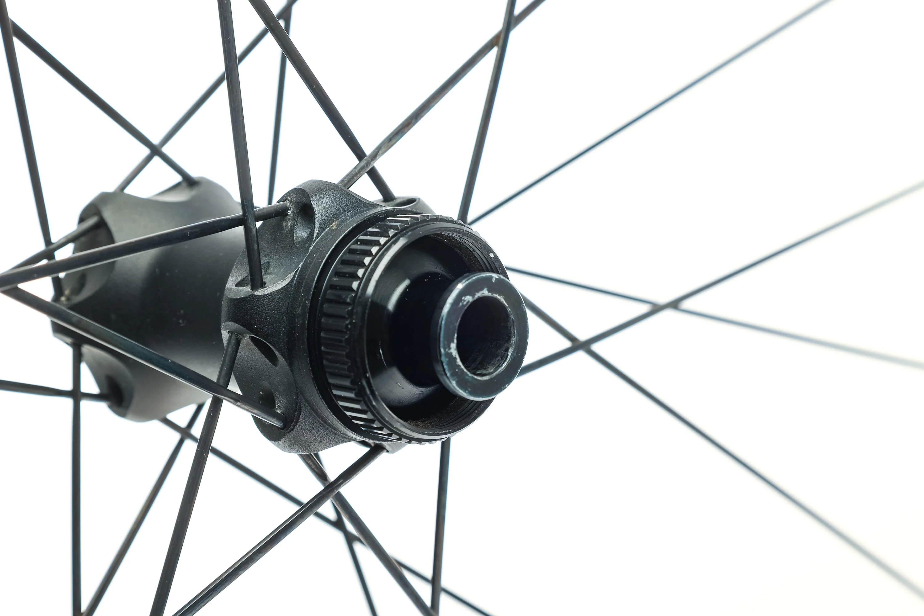 Reynolds Strike Carbon Tubeless 700c Front Wheel - Image 18