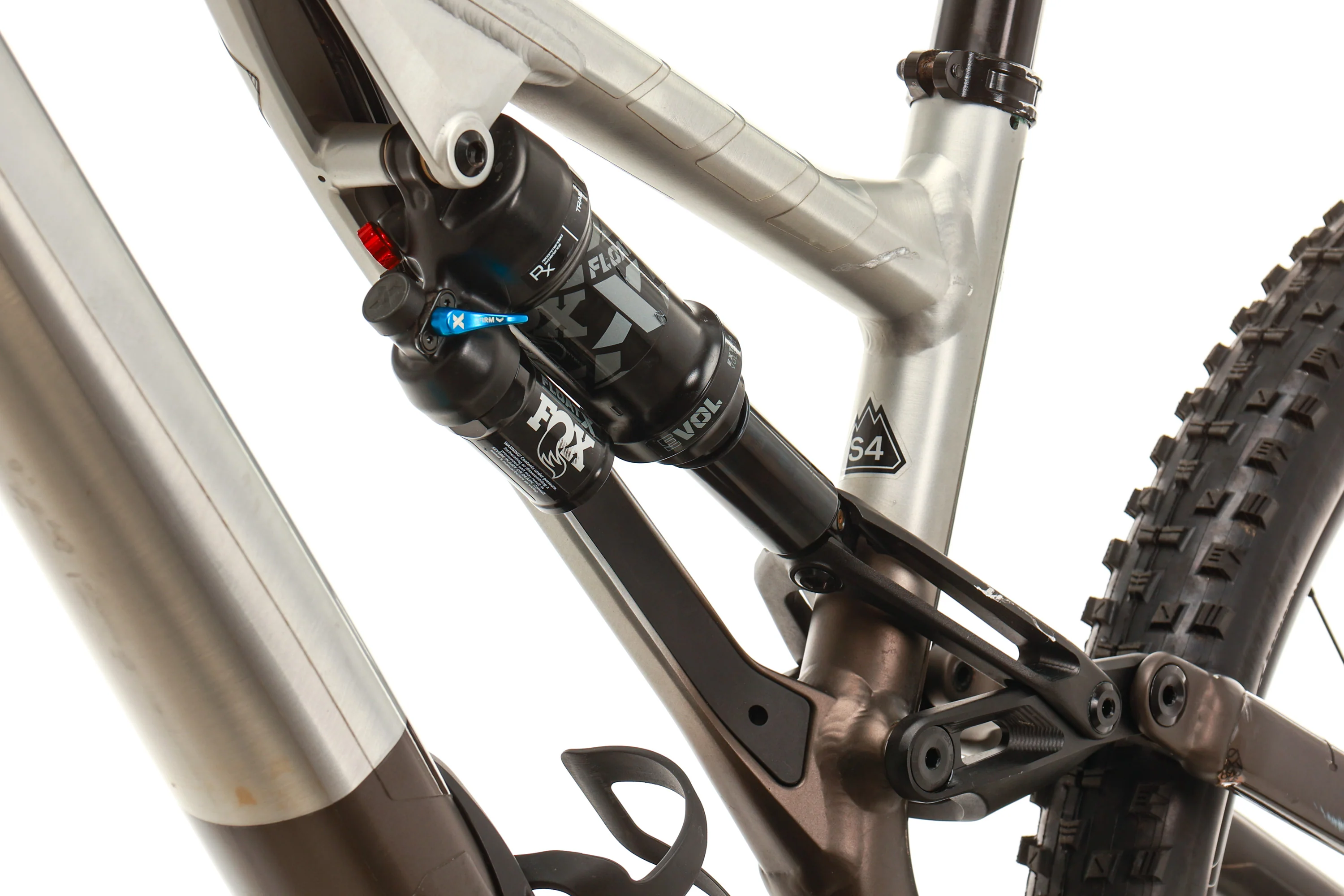 Specialized Stumpjumper EVO Alloy Mountain Bike - 2022, S4 - Image 4