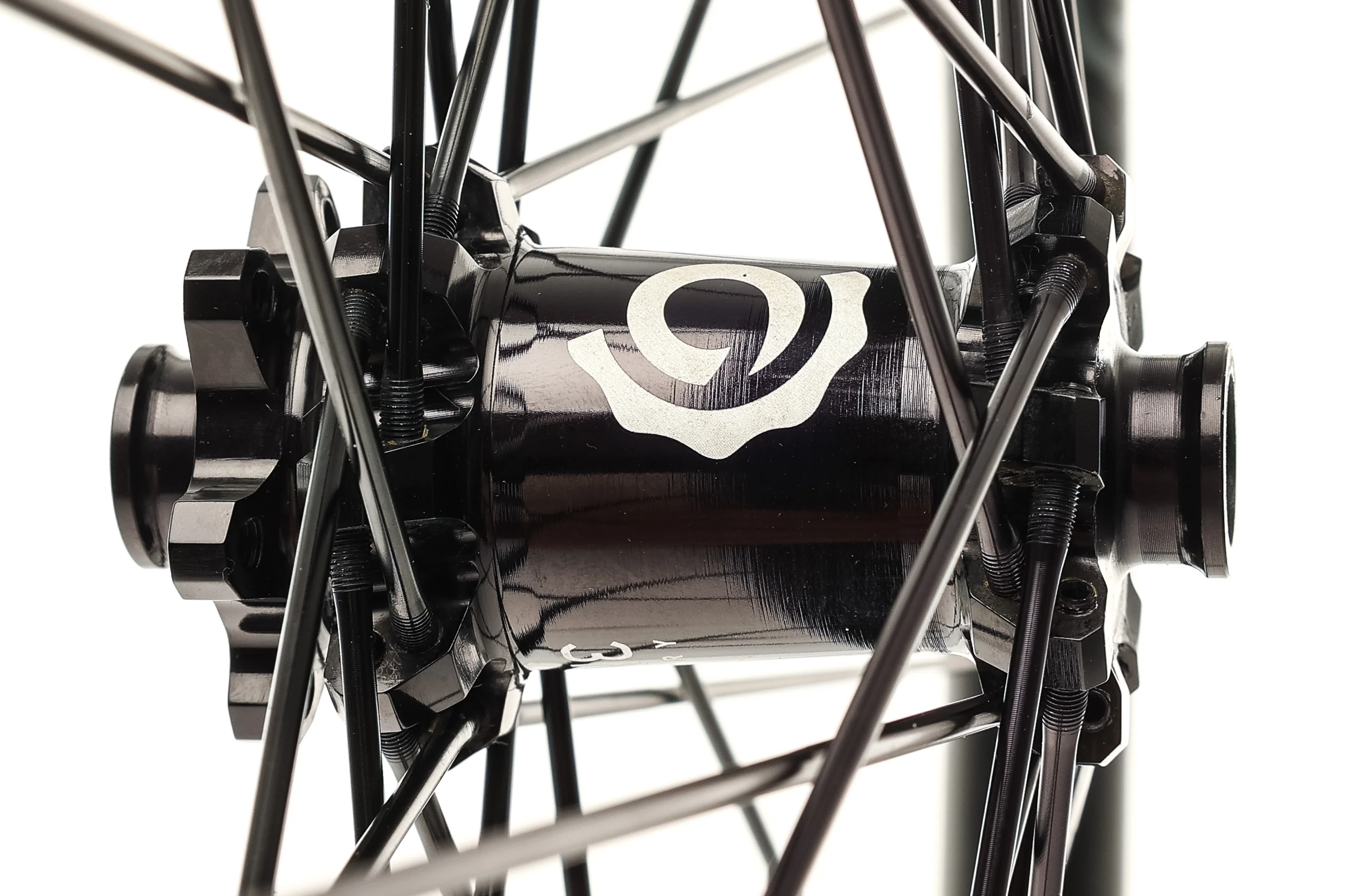 Industry Nine Enduro 305/Trail 270 Aluminum Tubeless 27.5" Wheelset - Image 4