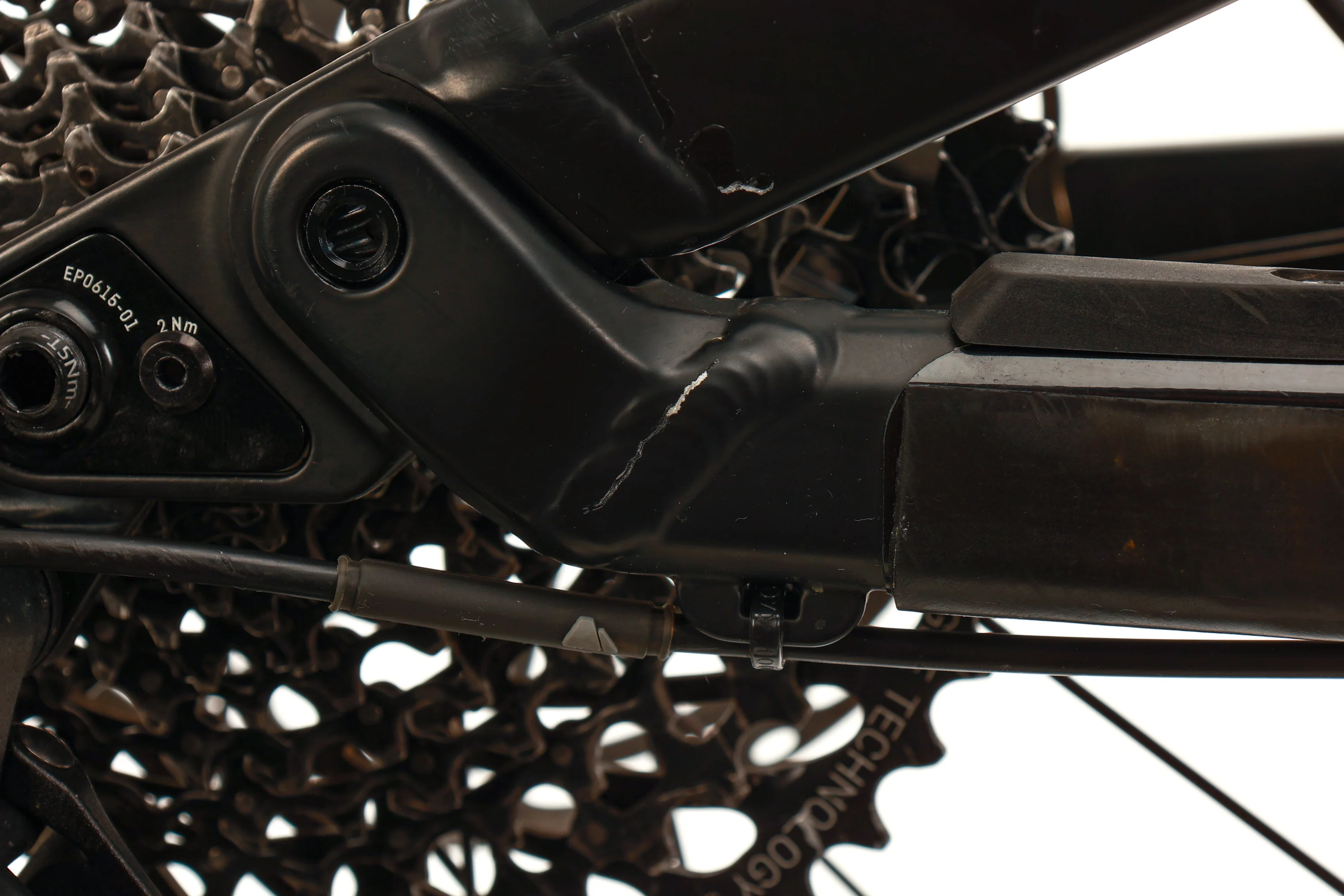 Canyon Spectral CF 7.0 Mountain Bike - 2020, Small - Image 10