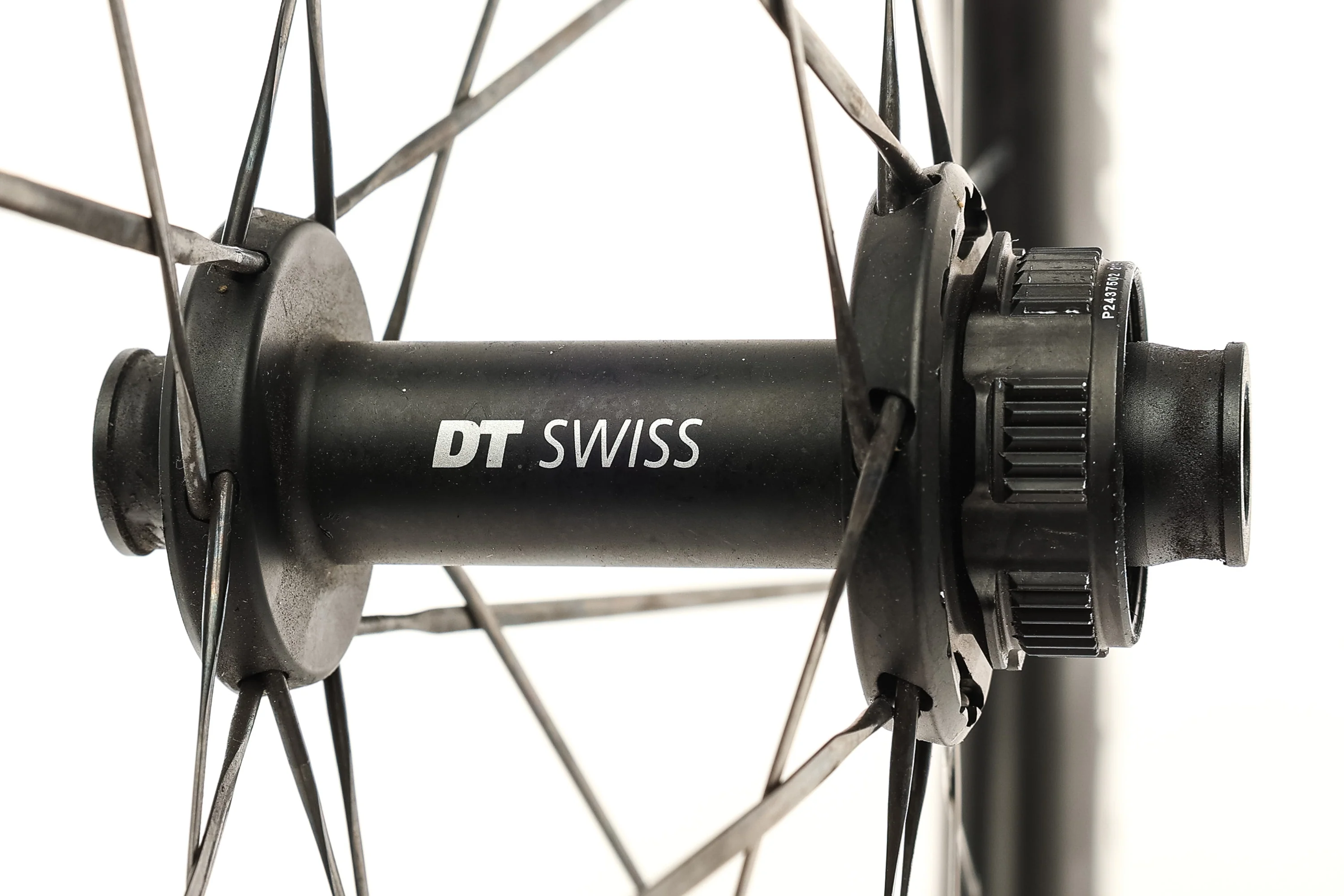 DT Swiss ARC 1100 Dicut 62 Carbon Tubeless 700c Wheelset - Image 4