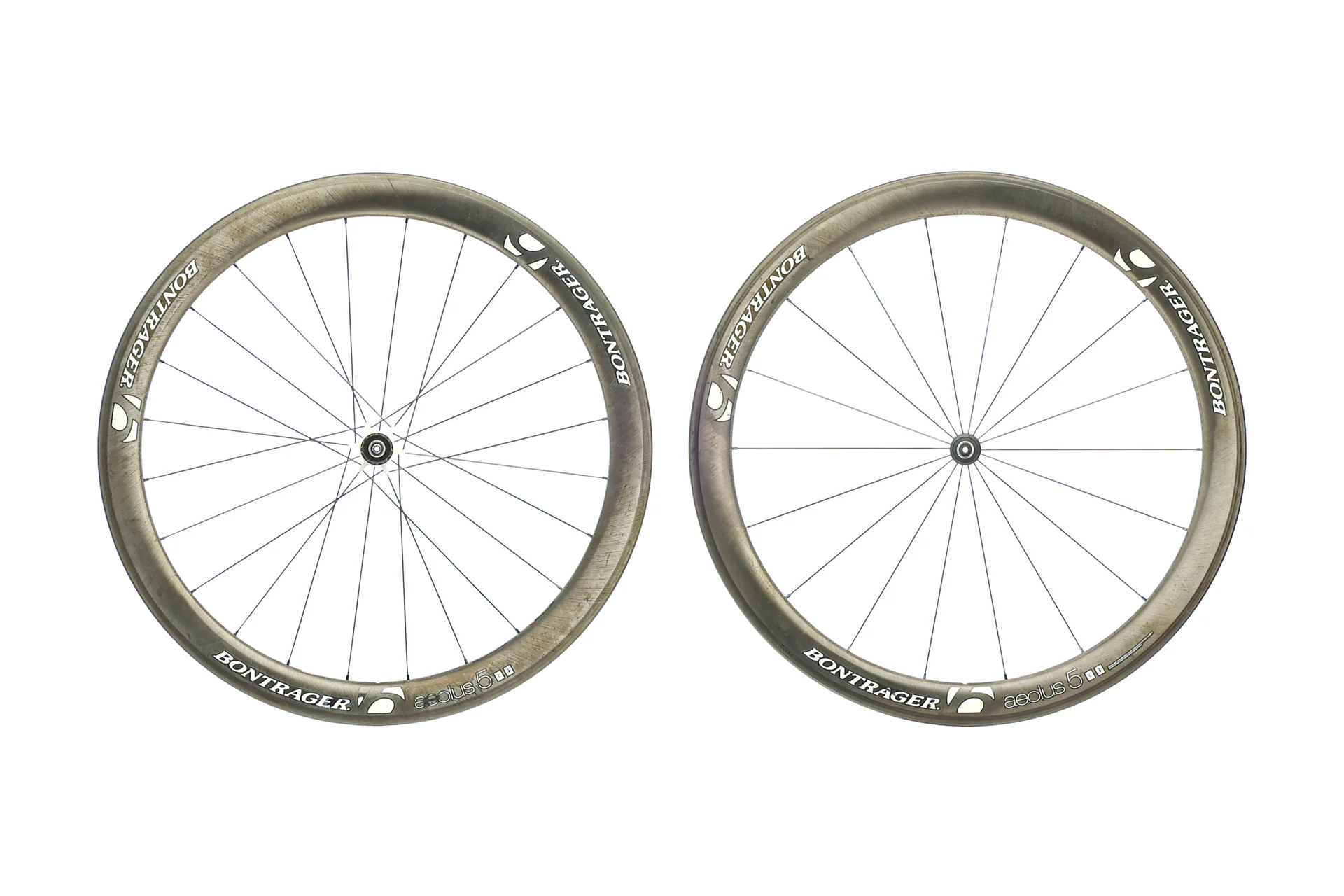 Bontrager Aeolus 5 Carbon Clincher 700c Wheelset - Image 2