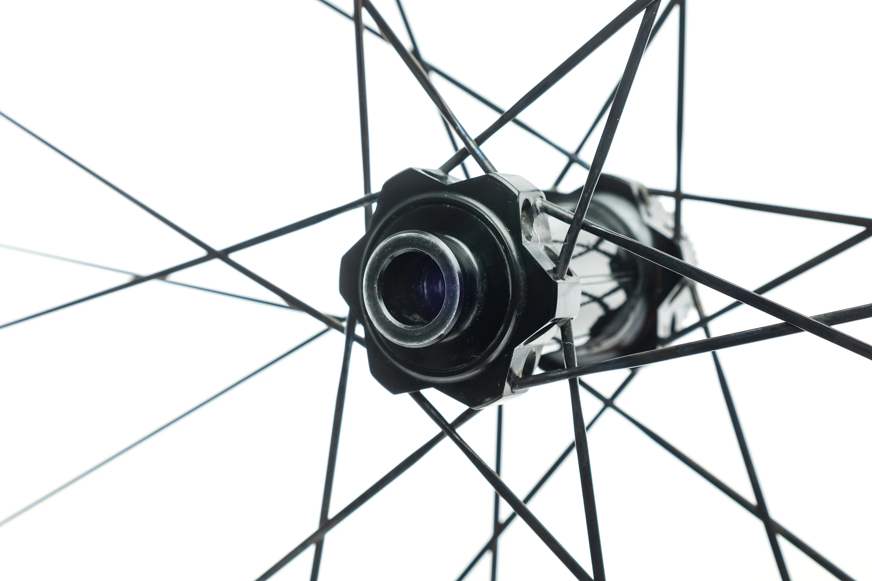 Roval Alpinist CL Carbon Clincher 700c Wheelset - Image 10