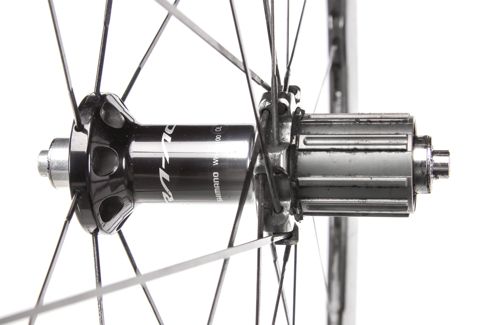 Shimano Dura-Ace C40 WH-R9100 Aluminum Clincher 700c Wheelset - Image 3