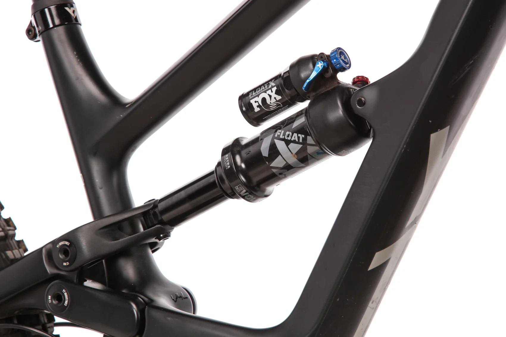 YT Capra 29 Core 3 Mountain Bike - 2022, Medium - Image 4