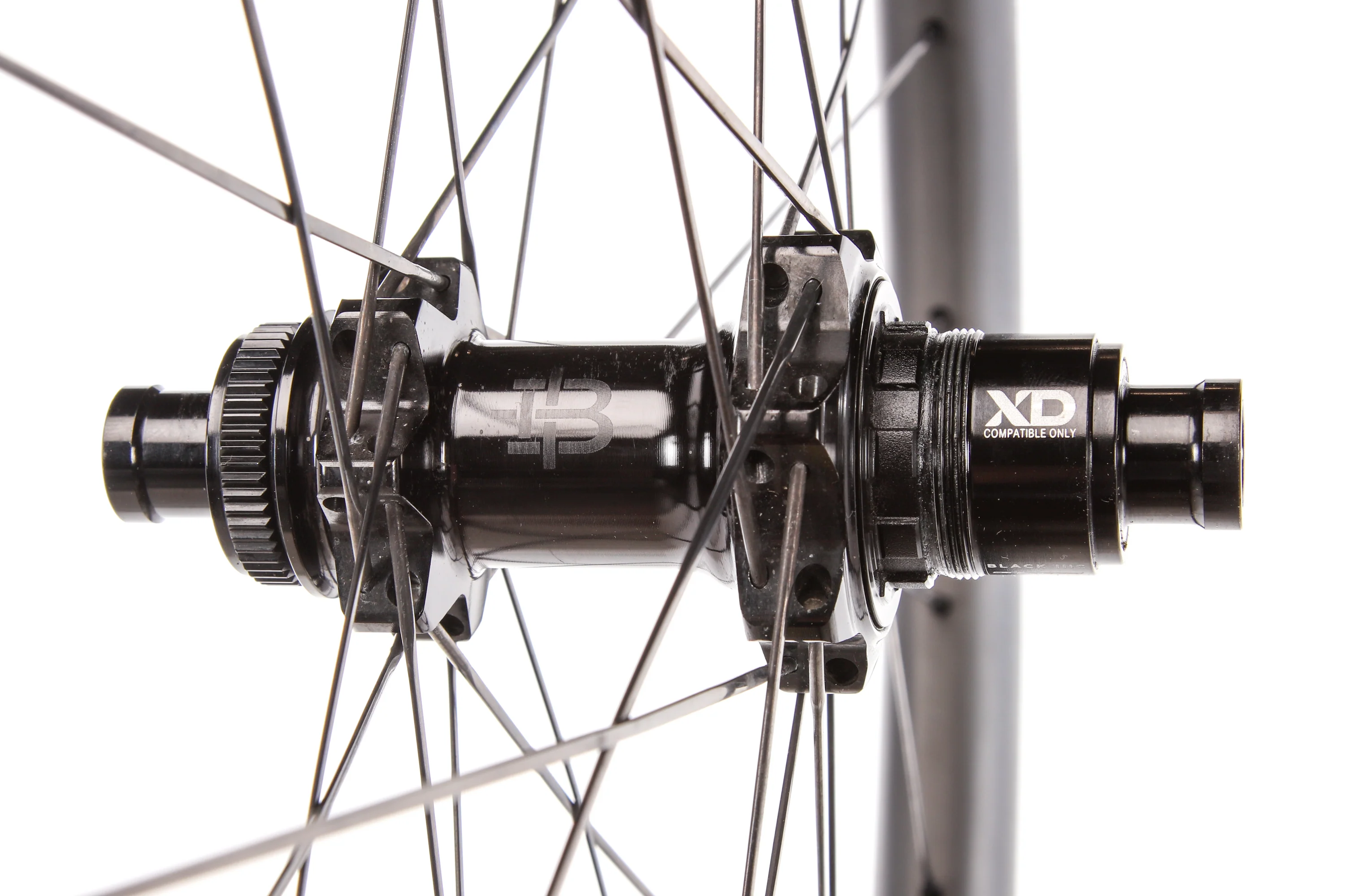 Black Inc Twenty Seven Carbon Tubeless 29" Wheelset - Image 3