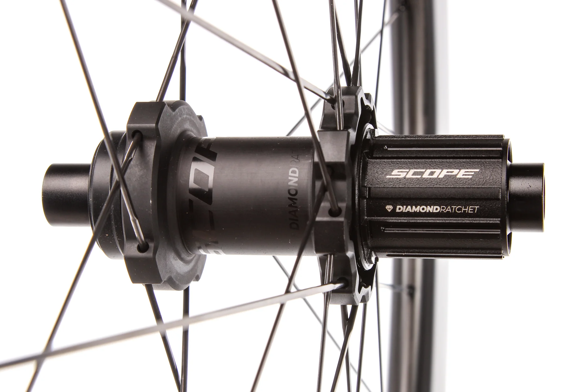 Scope R5 Carbon Tubeless 700c Wheelset - Image 3