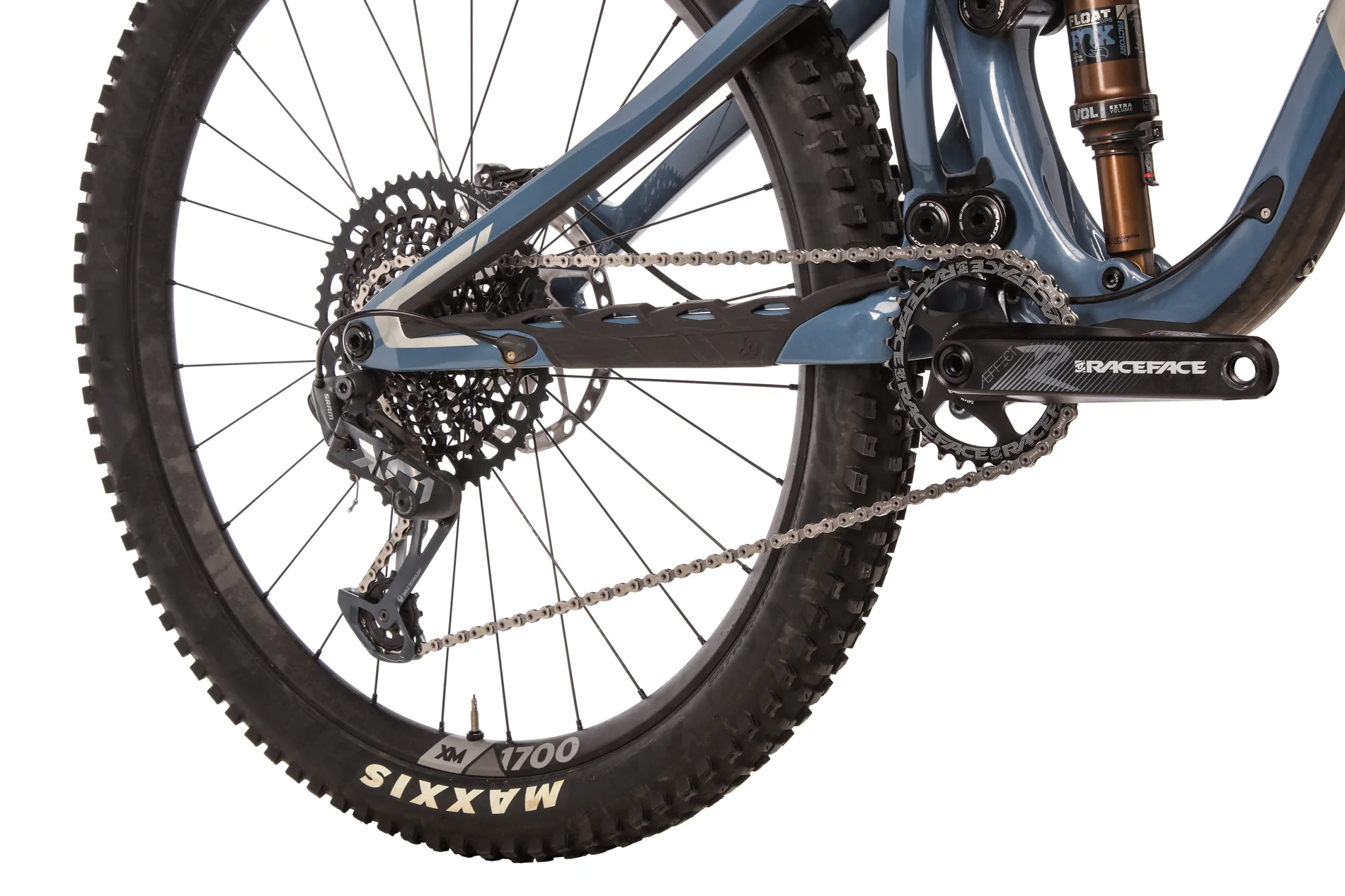 Pivot Shadowcat X01 Mountain Bike - 2022, Small - Image 3