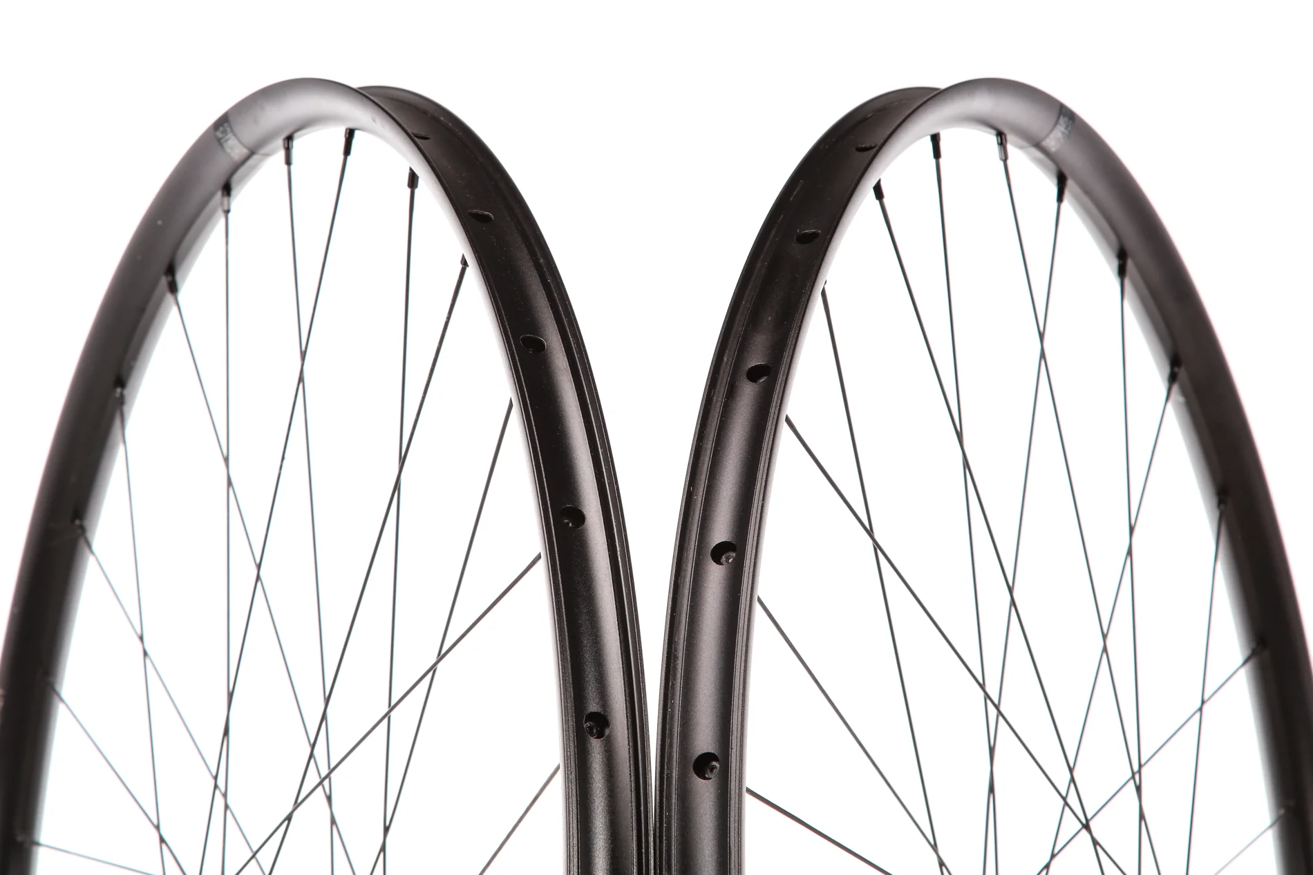 HUNT Race XC Wide MTB Aluminum Tubeless 29" Wheelset - Image 5