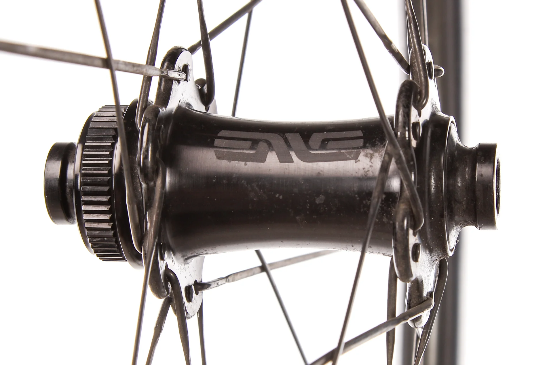 ENVE SES 5.6 Carbon Tubeless 700c Wheelset - Image 4