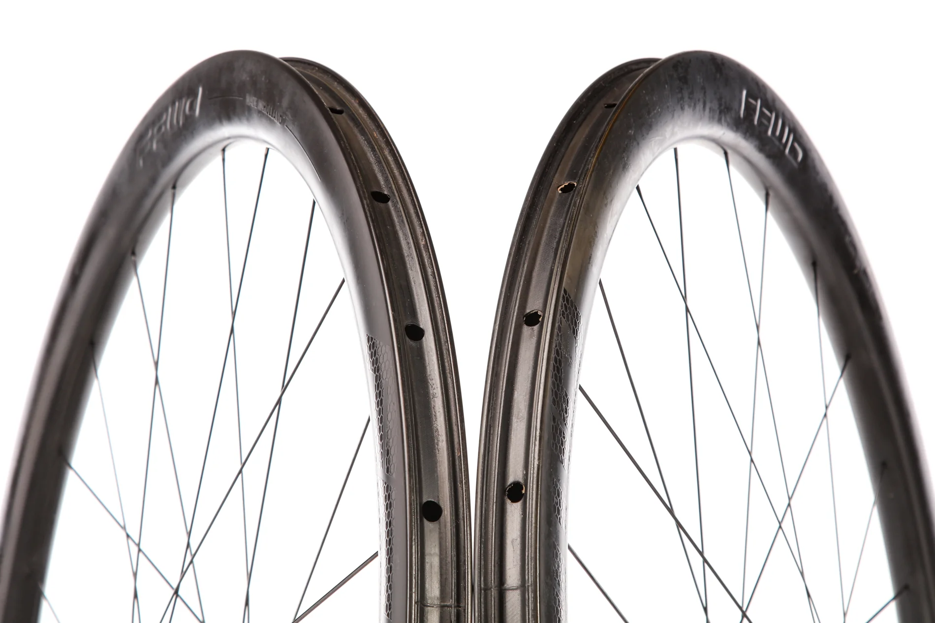 FFWD RAW44 Carbon Tubeless 700c Wheelset - Image 5