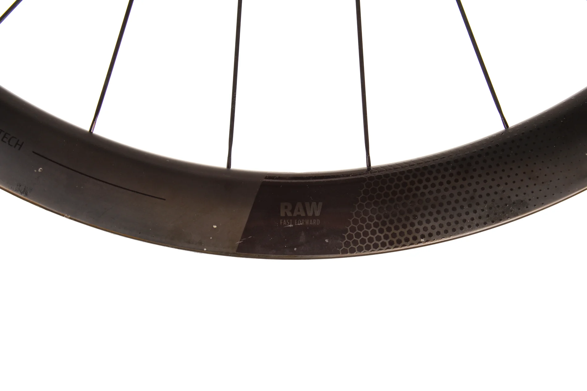 FFWD RAW44 Carbon Tubeless 700c Wheelset - Image 8