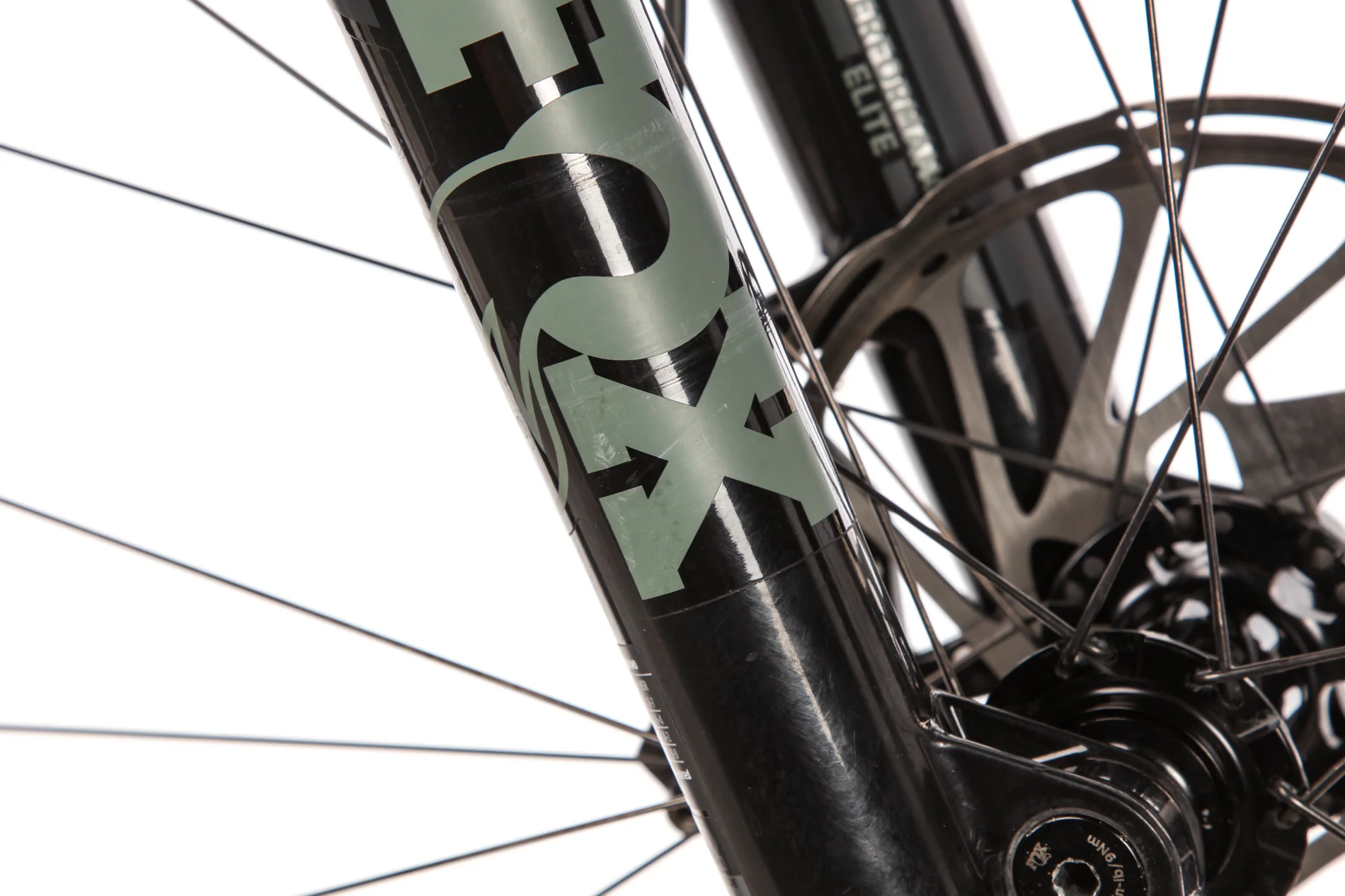 Specialized Turbo Levo SL Expert Carbon Mountain E-Bike - 2021, Medium - Image 12