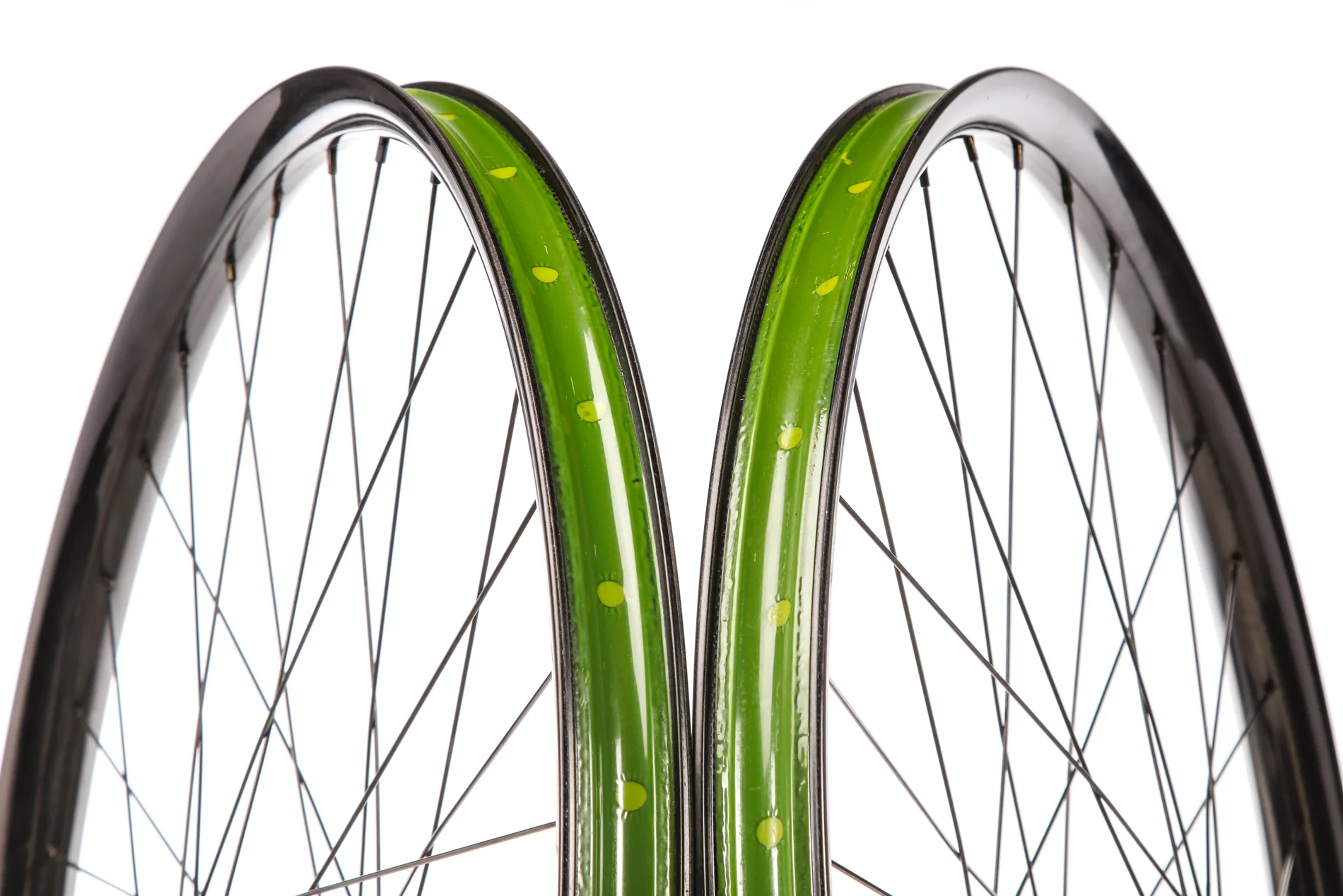 We Are One Union Chris King Carbon Tubeless 29" Wheelset - Image 5