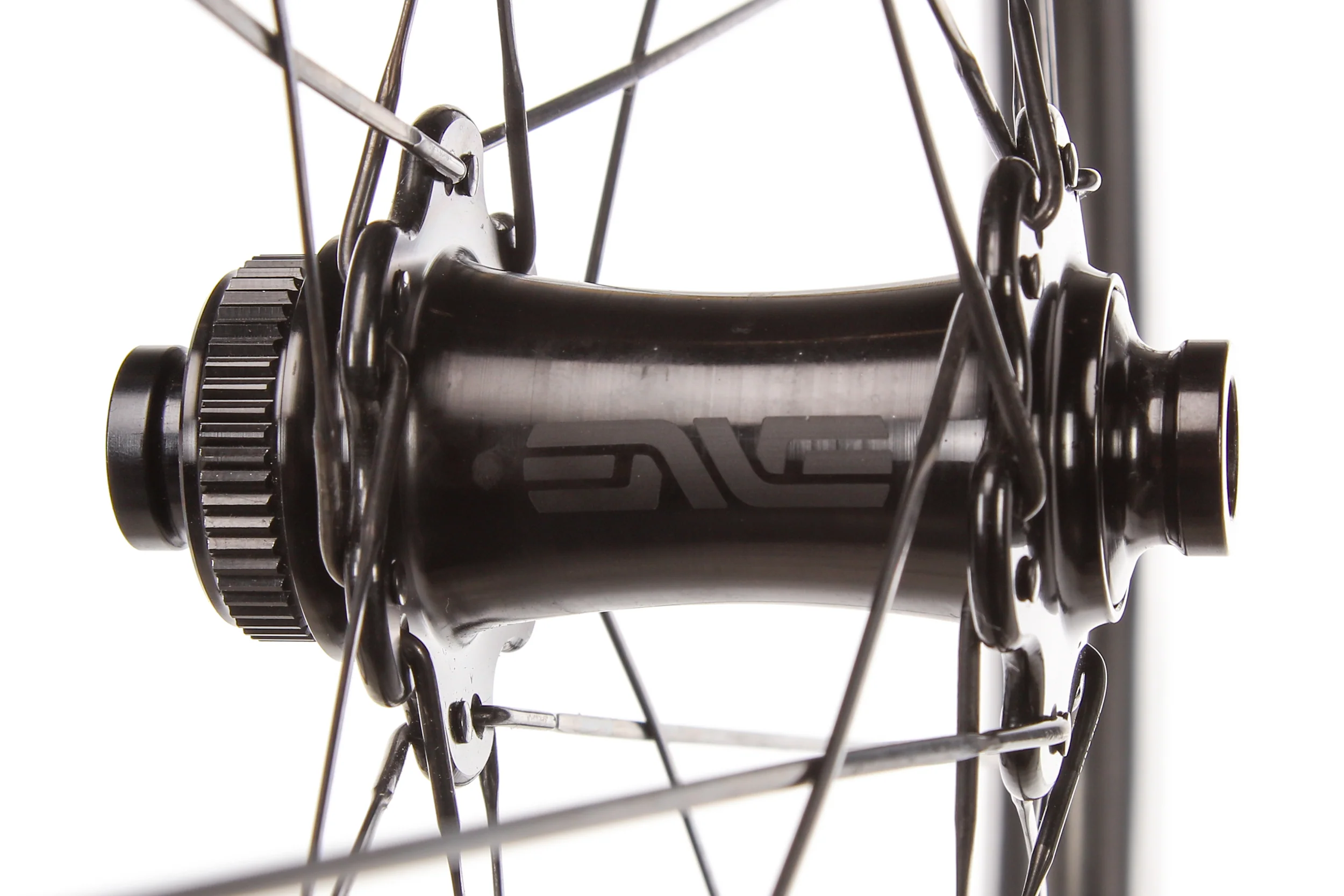 ENVE SES 5.6 Disc Carbon Tubeless 700c Wheelset - Image 4