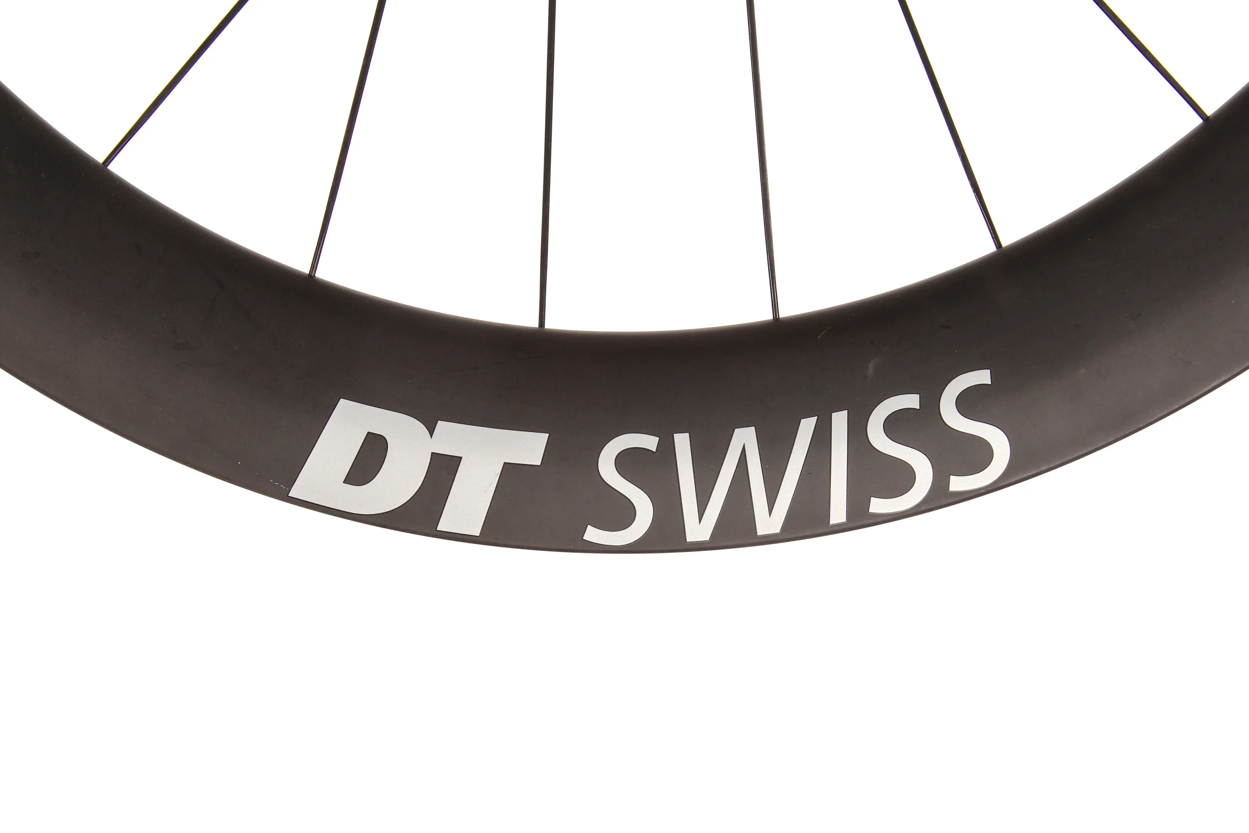 DT Swiss ARC 1600 DiCut 62 Carbon Tubeless 700c Front Wheel - Image 5
