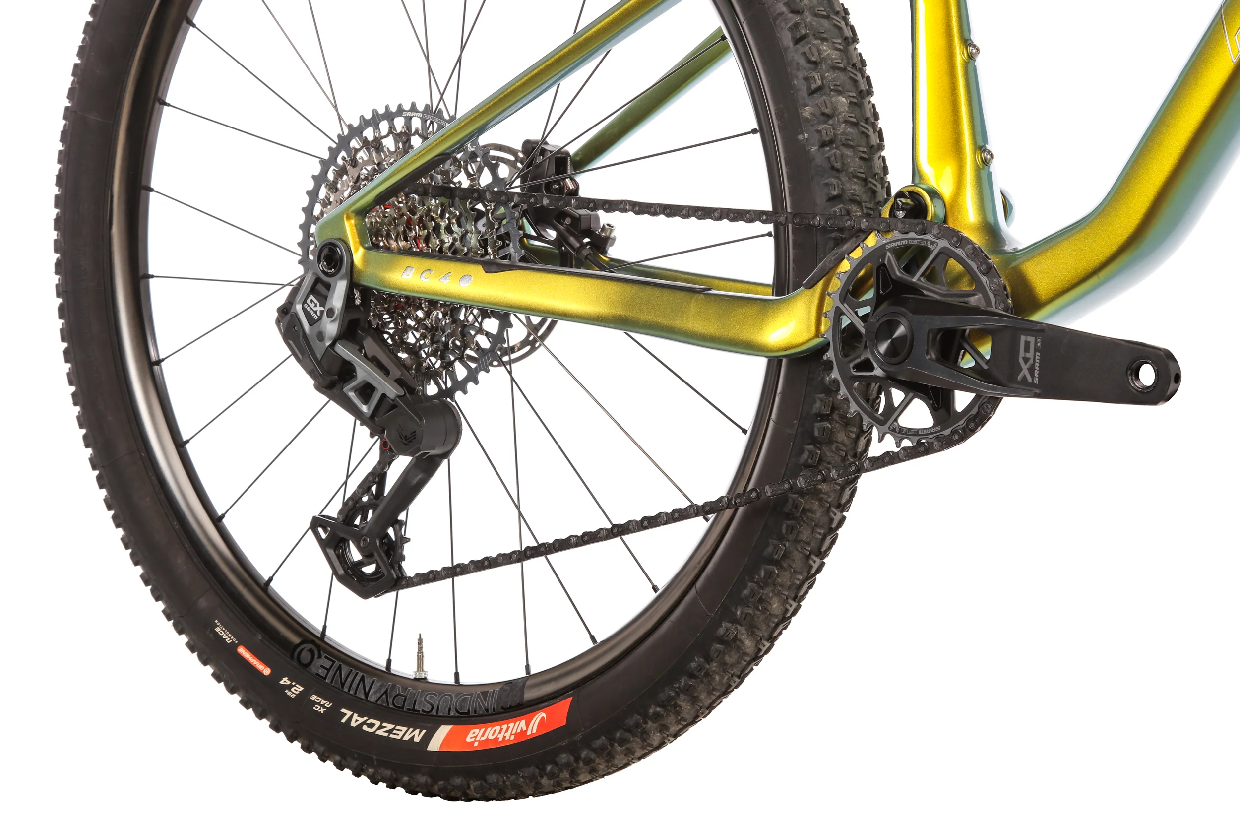 Allied BC40 Mountain Bike - 2025, Medium - Image 3