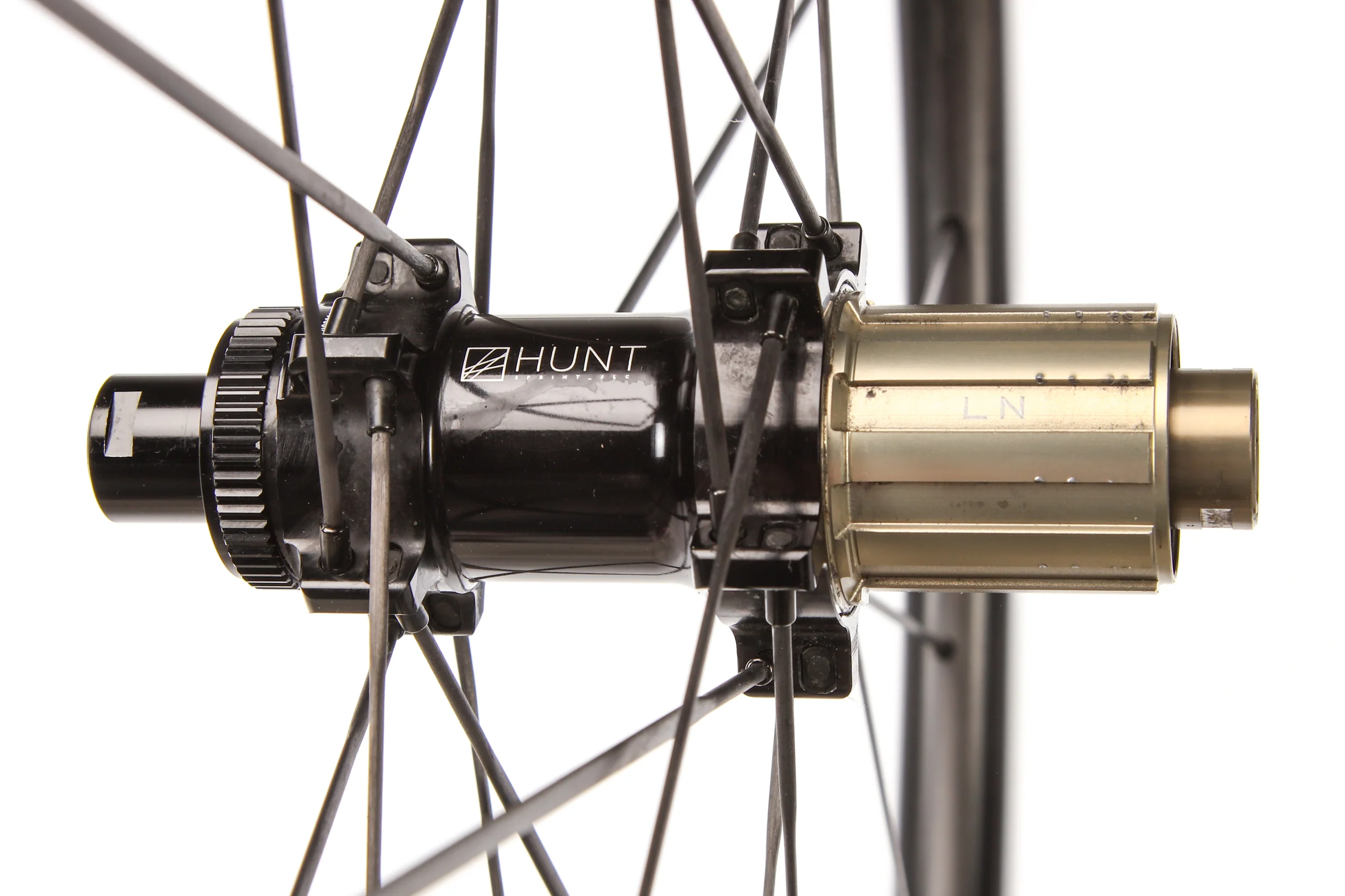 HUNT 32 Aerodynamicist UD Carbon Spoke Tubeless 700c Wheelset - Image 3