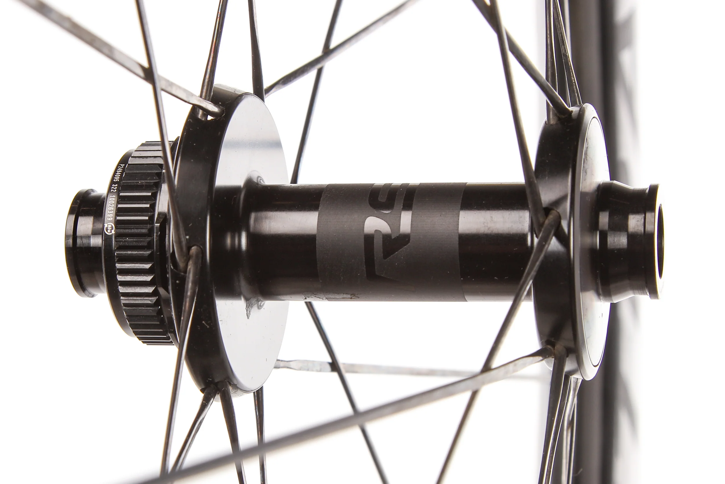 Bontrager Aeolus RSL 62 Carbon Tubeless 700c Wheelet - Image 4