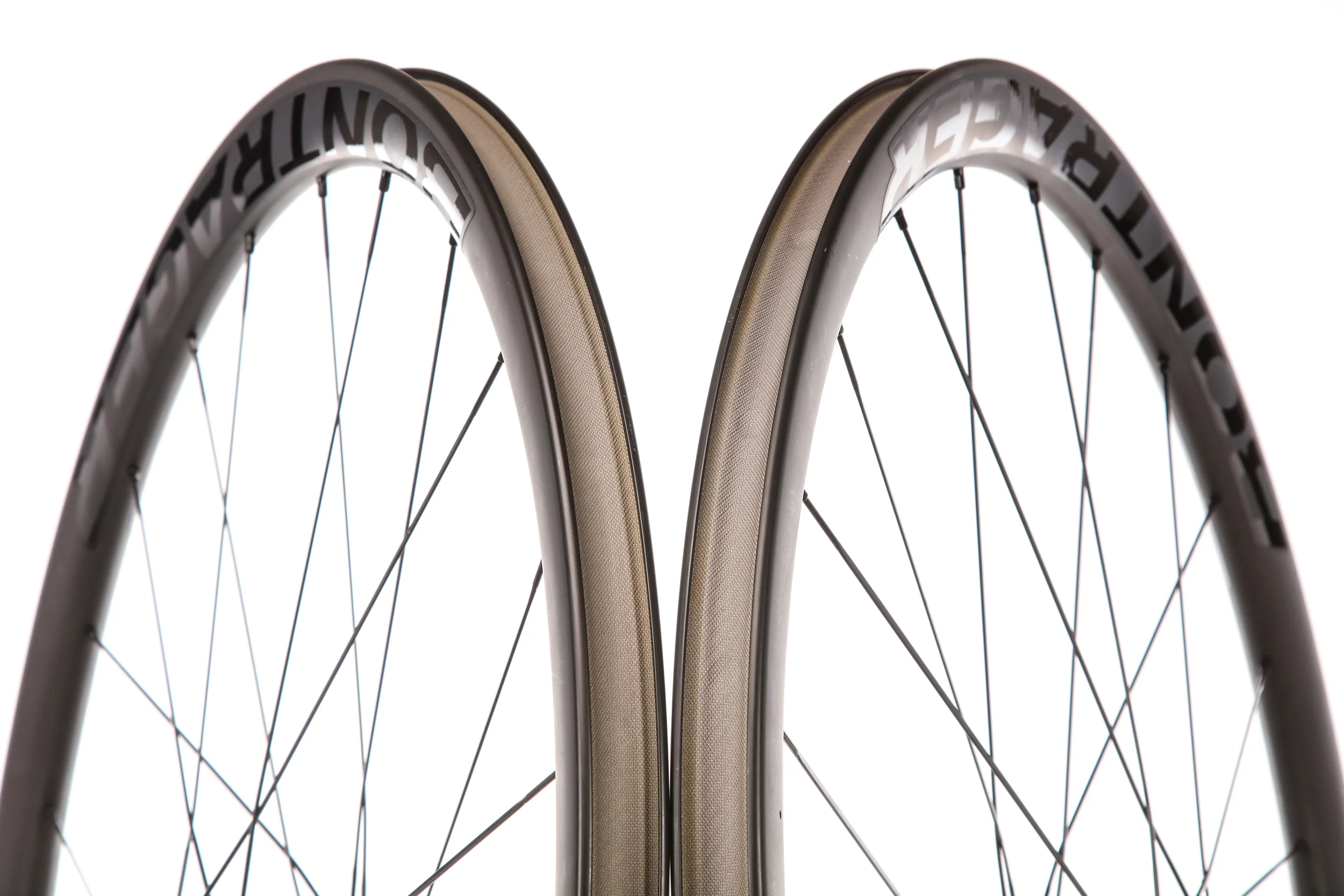 Bontrager Aeolus Elite 35 Carbon Tubeless 700c Wheelset - Image 5