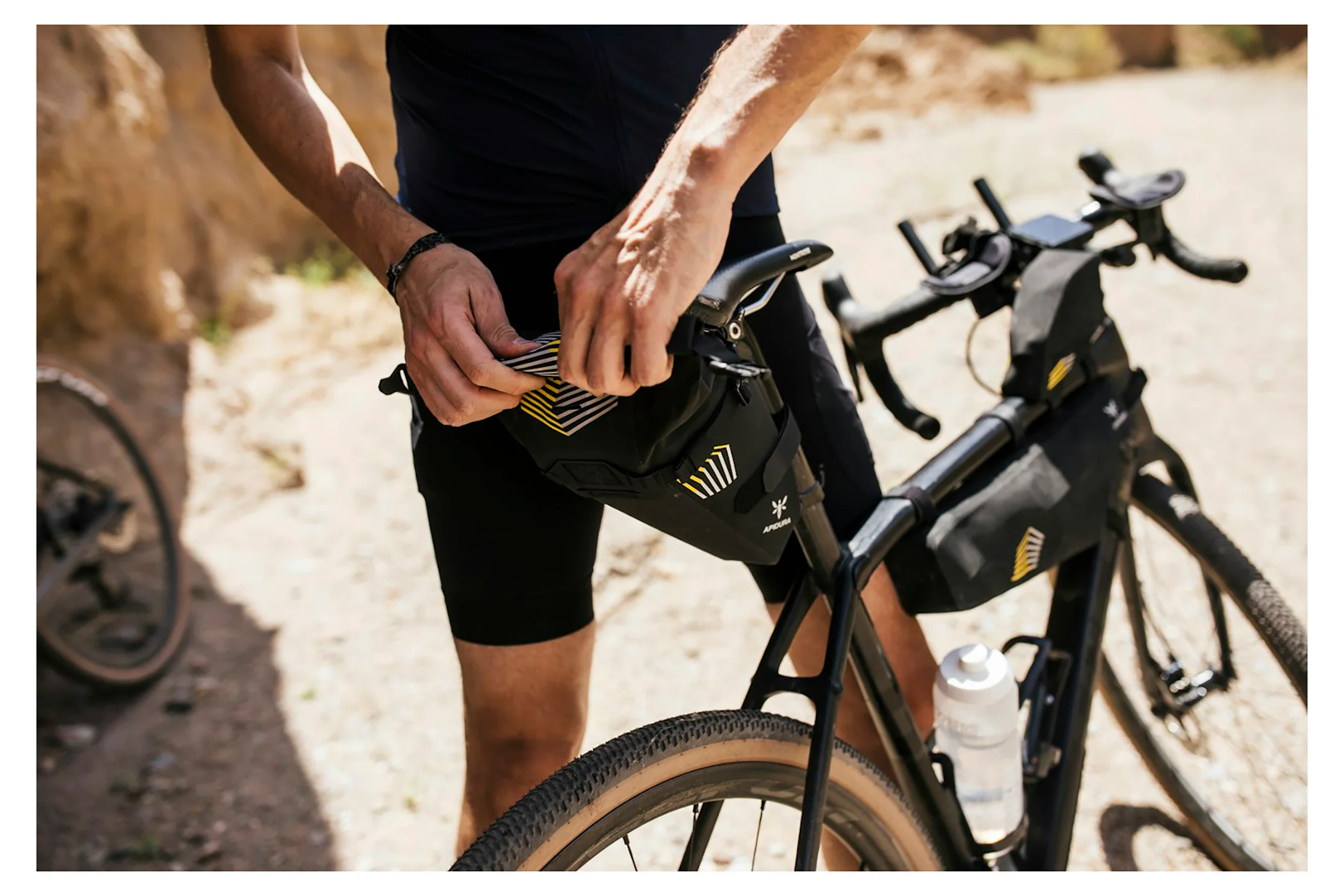 Apidura Racing Saddle Pack 3L - Image 8