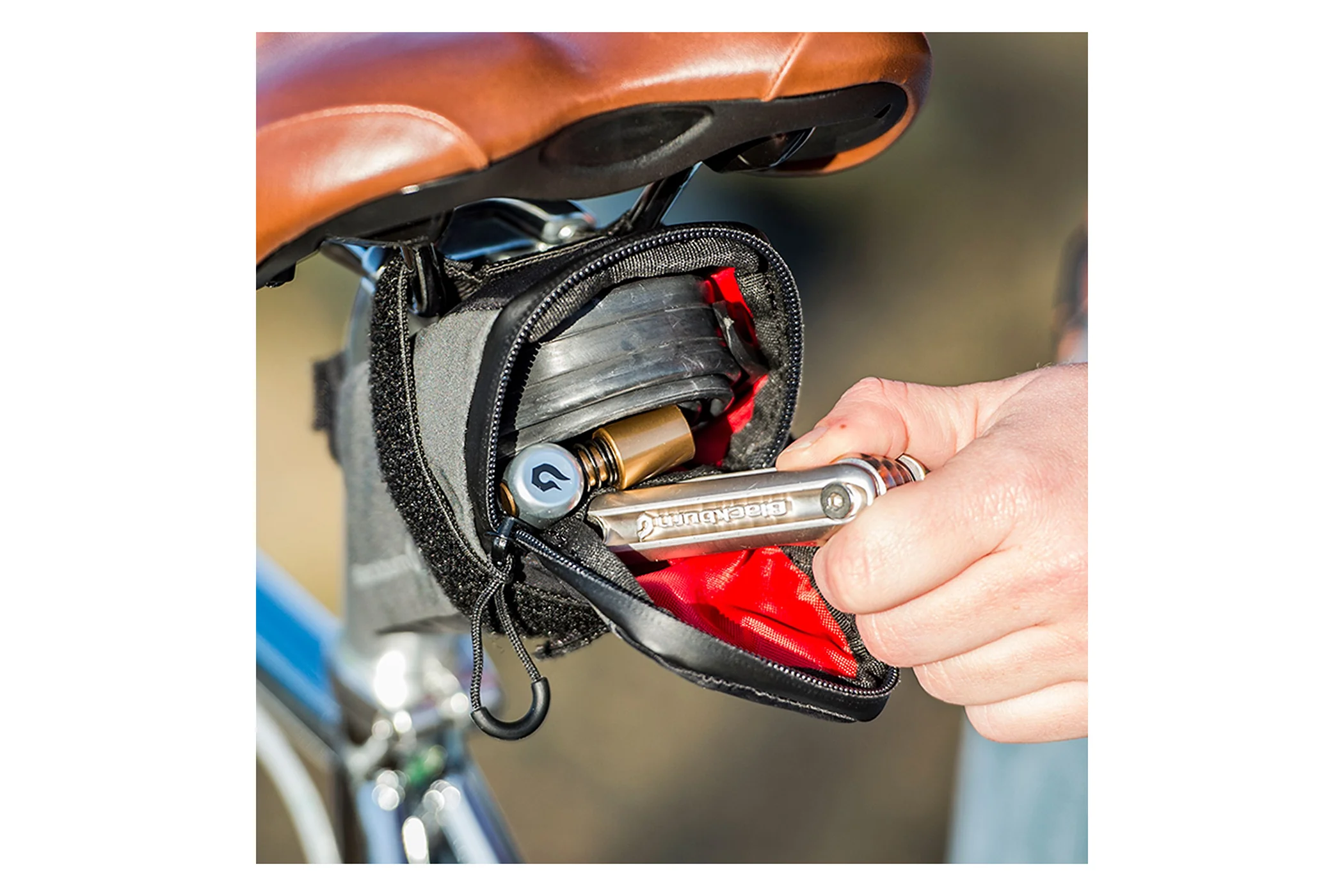 Blackburn Grid Seat Bag - Image 12