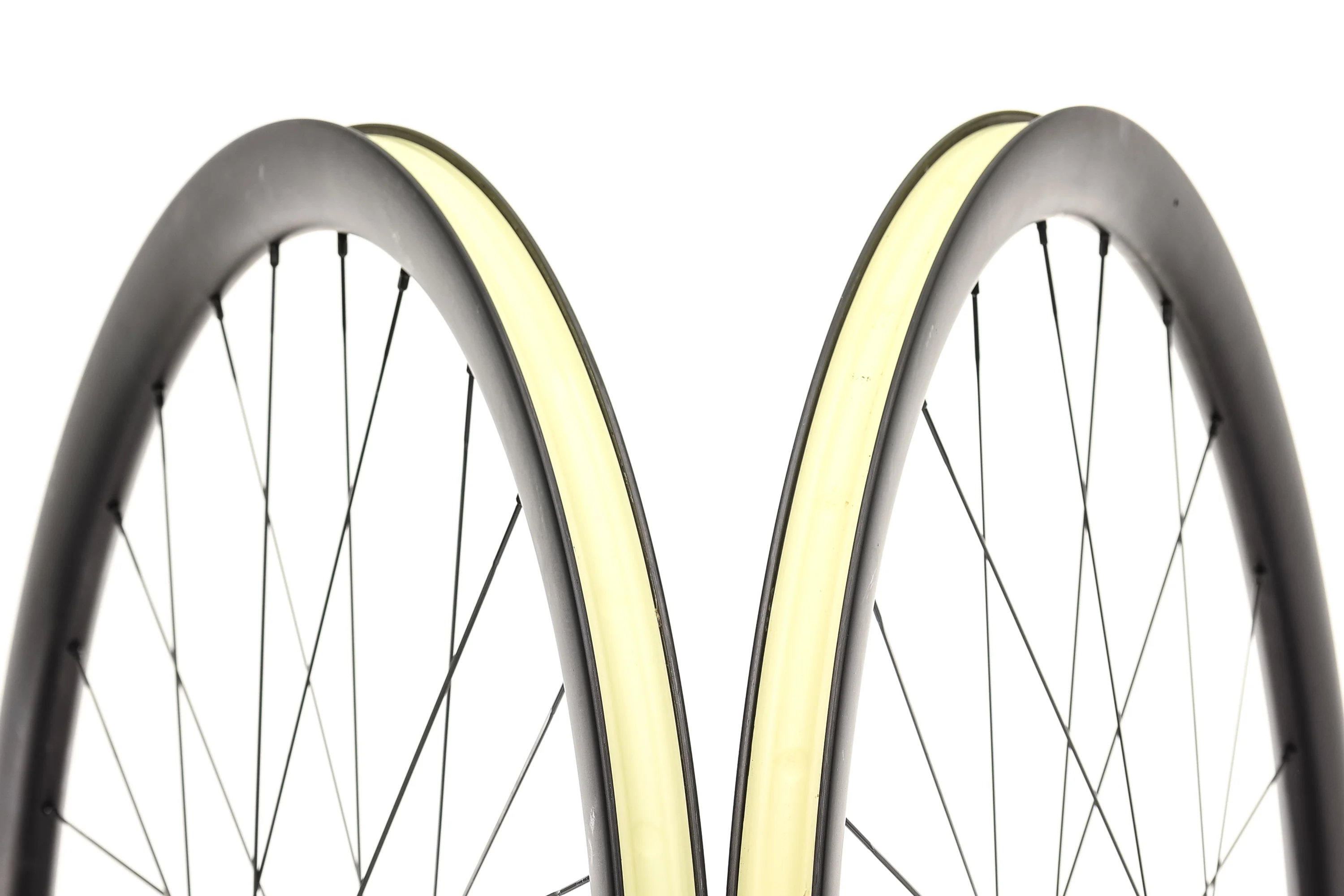 BMC CRD321 Carbon Tubeless 700c Wheelset - Image 5
