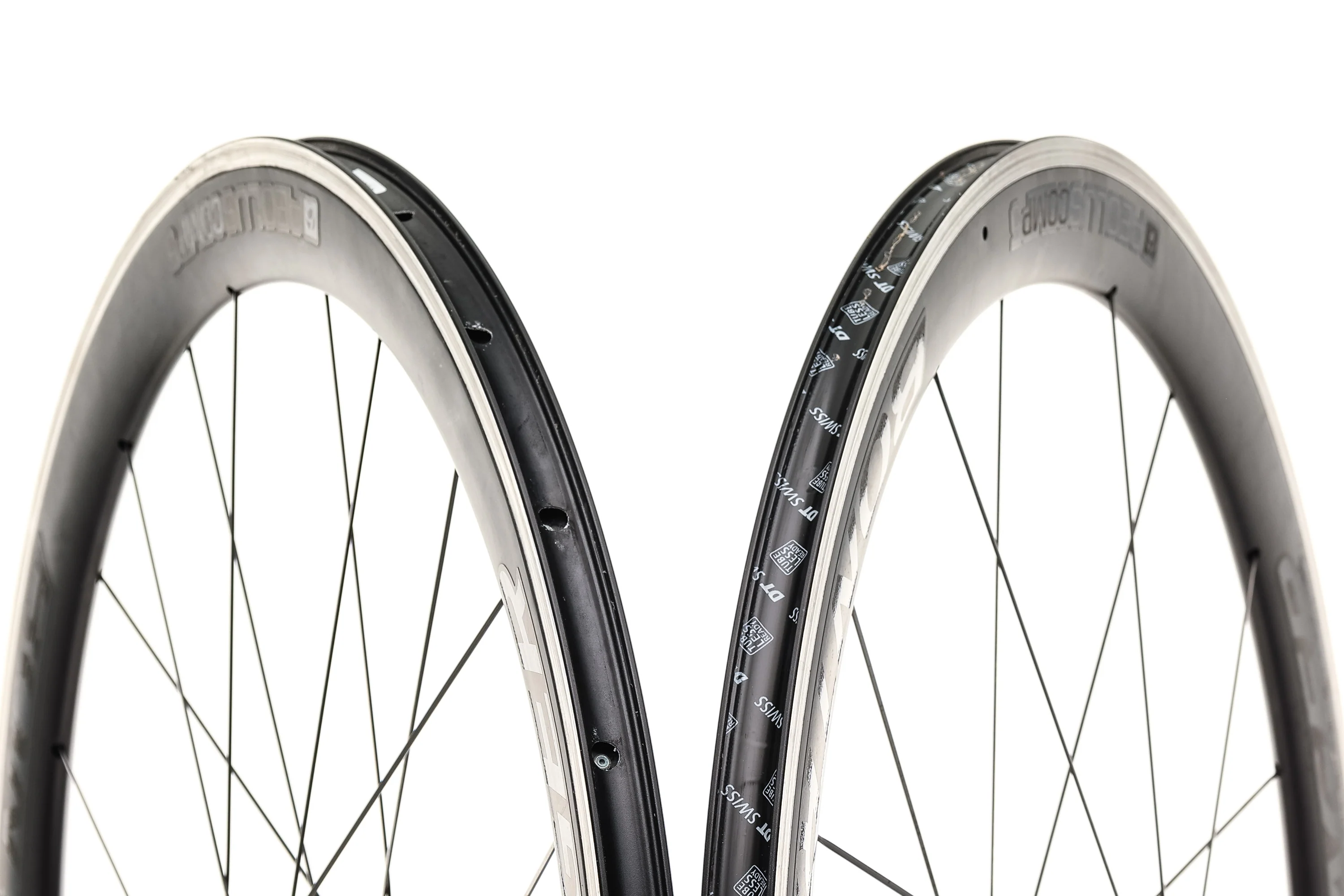 Bontrager Aeolus Comp 5 Carbon/Alloy Tubeless 700c Wheelset - Image 5
