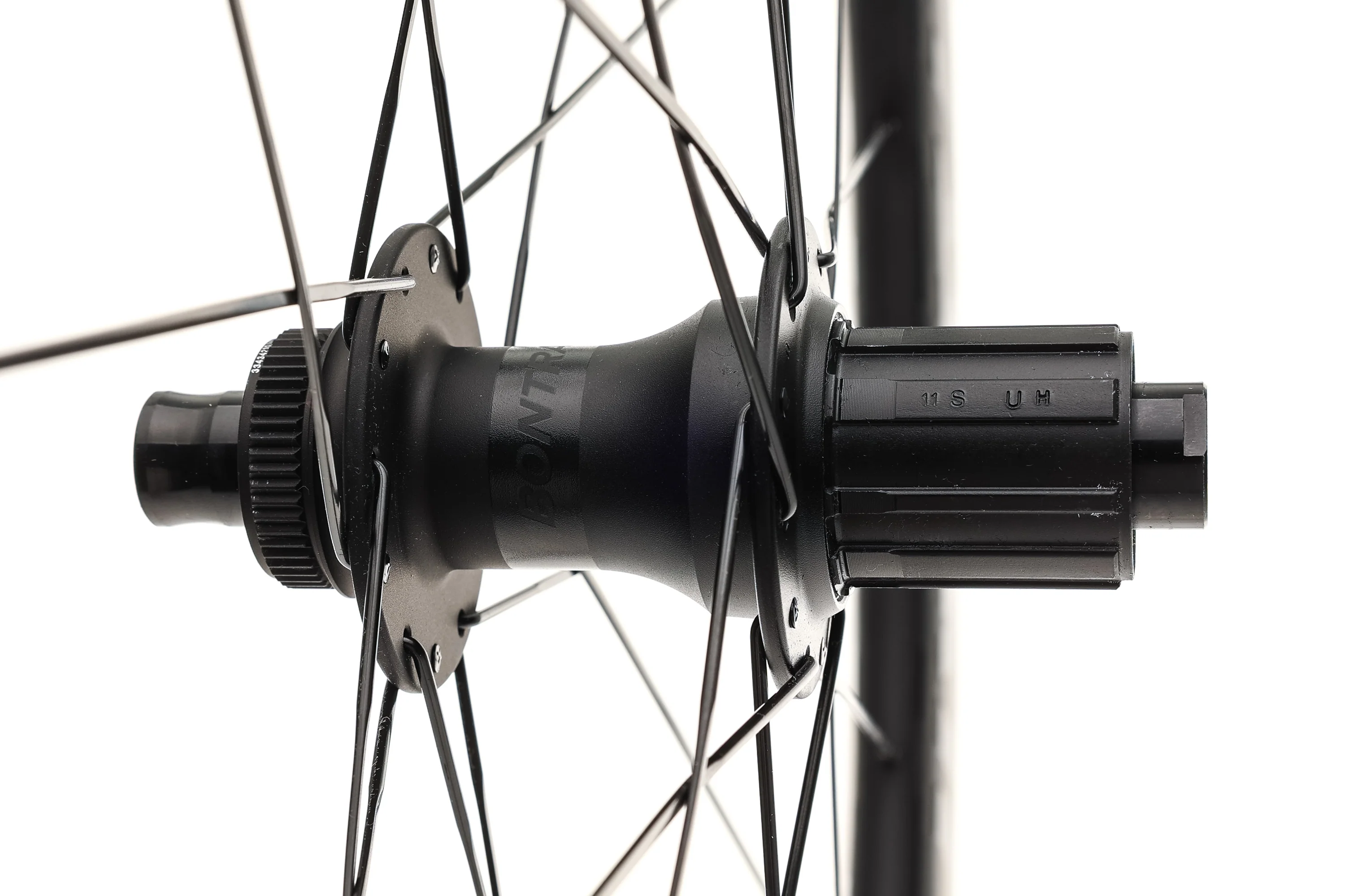 Bontrager Aeolus Elite 35 TLR Carbon Tubeless 700c Wheelset - Image 3