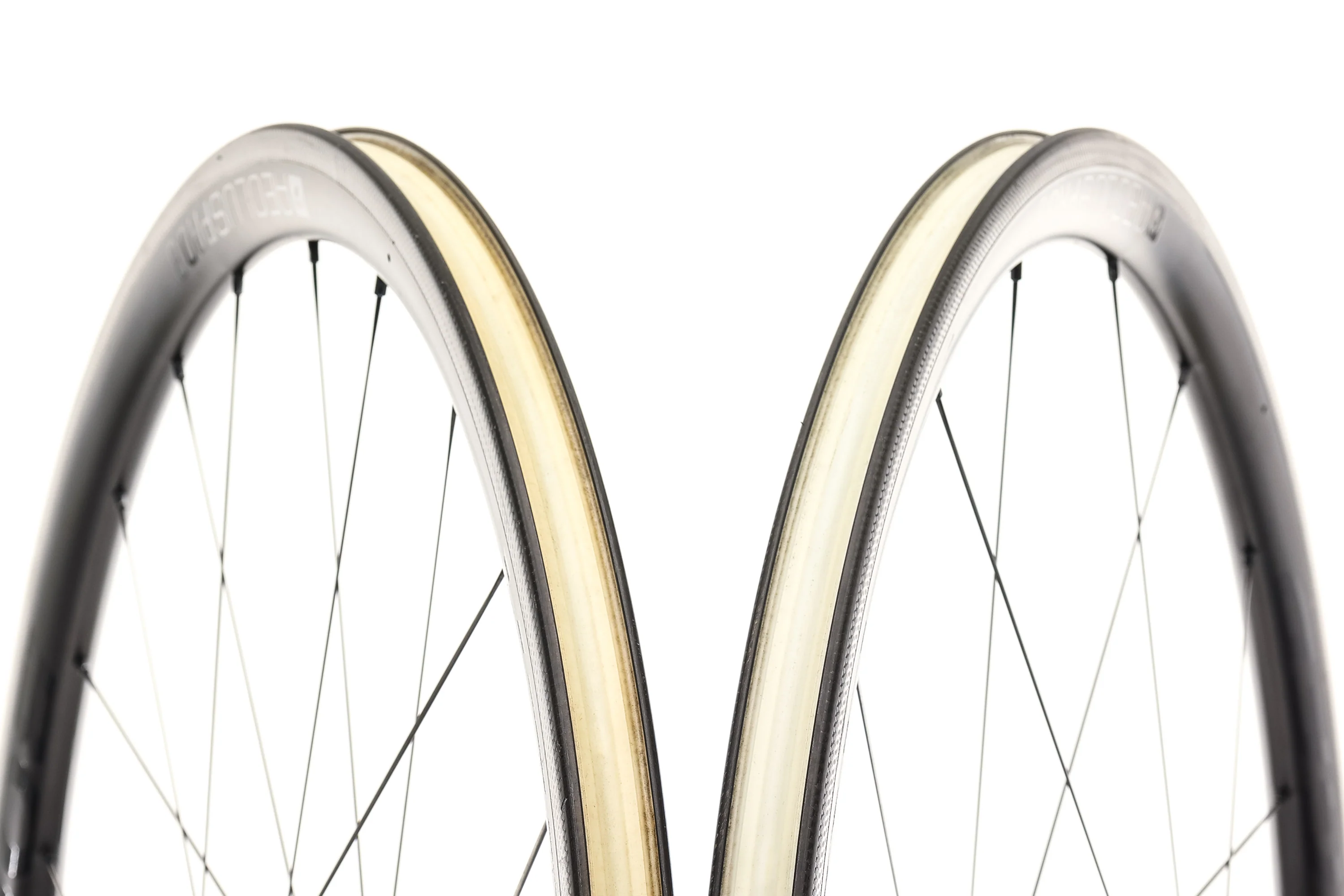 Bontrager Aeolus Pro 3 TLR Carbon Tubeless 700c Wheelset - Image 5