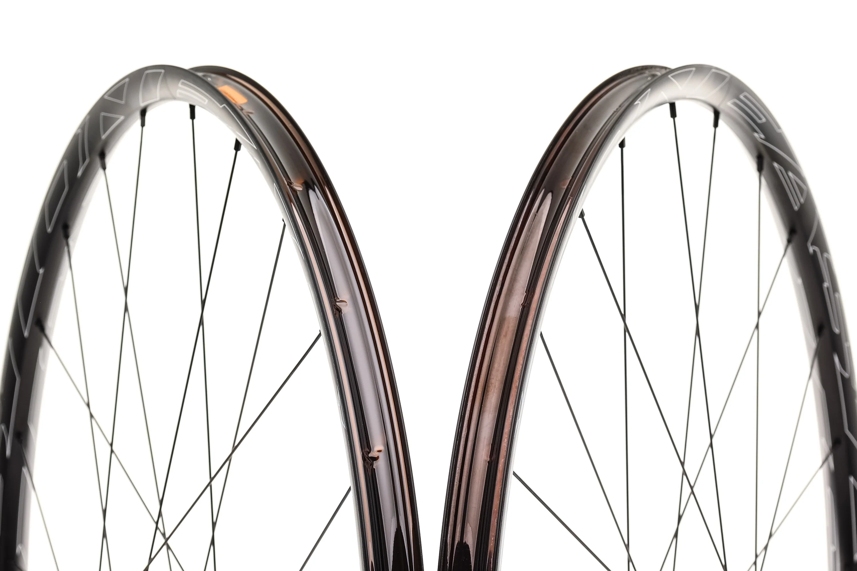 Easton EA90 AX Disc Aluminum Tubeless 700c Wheelset - Image 5