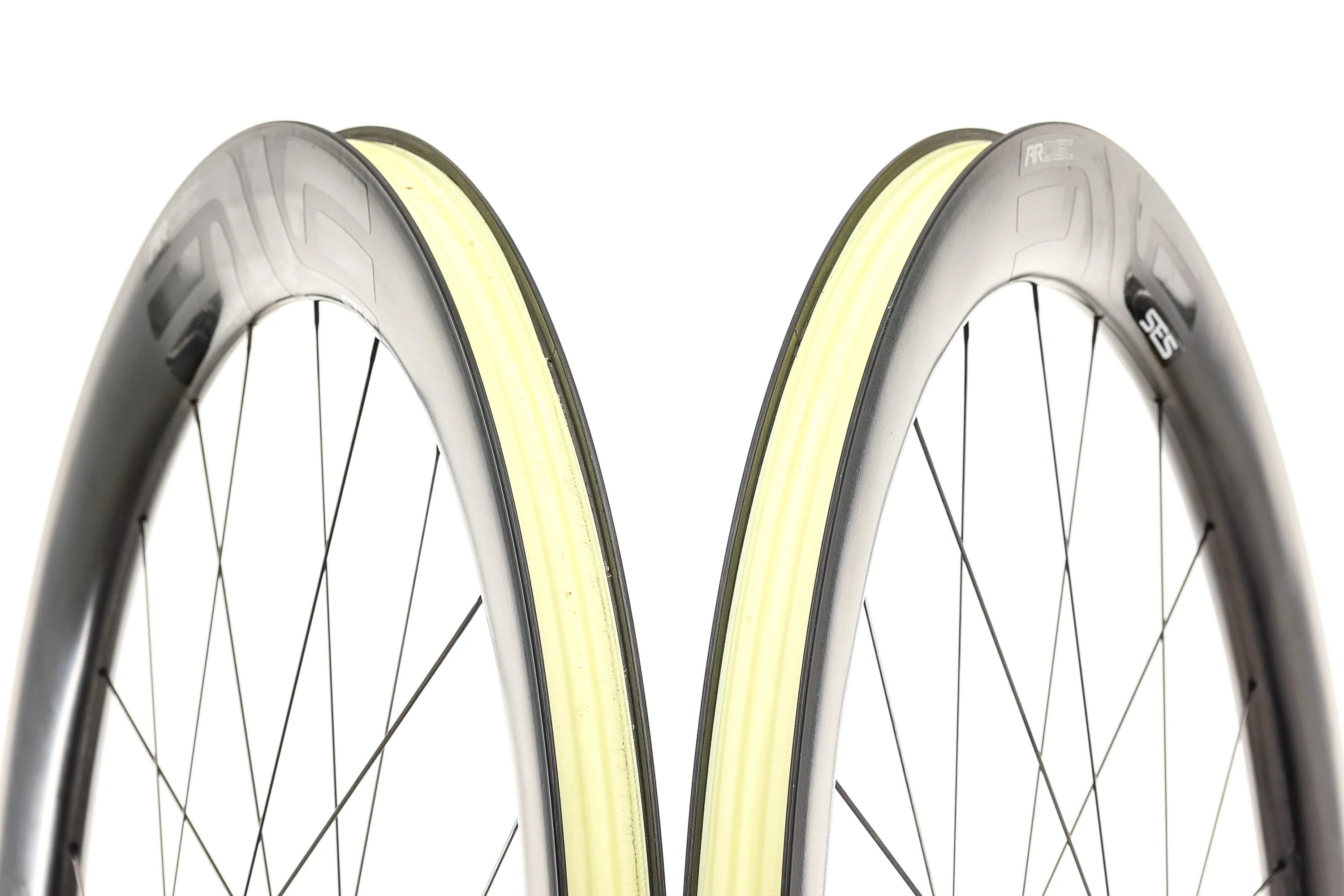 ENVE SES 4.5 AR Disc Carbon Tubeless 700c Wheelset - Image 5