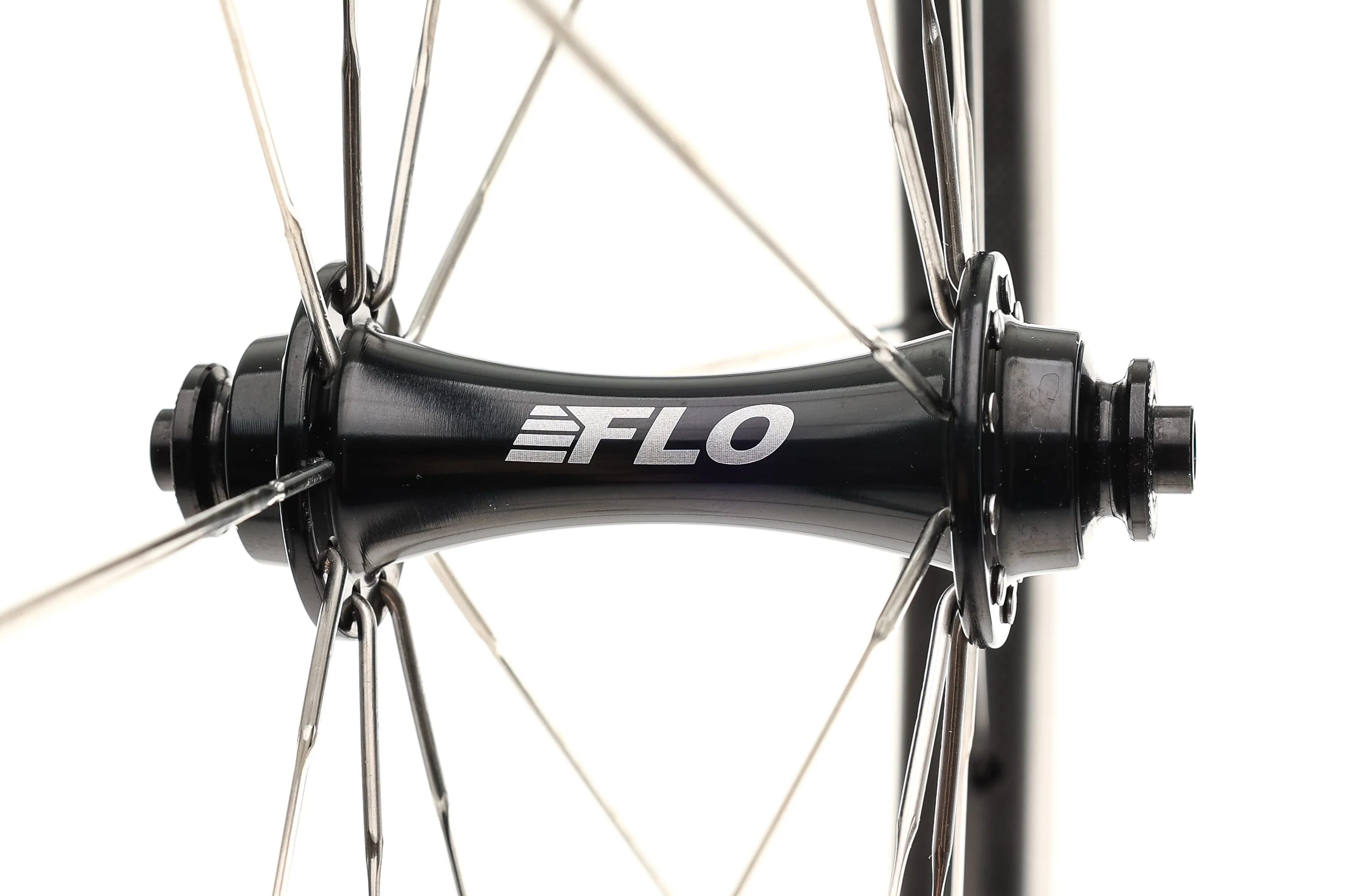 FLO 64 AS Carbon Clincher 700c Wheelset - Image 4
