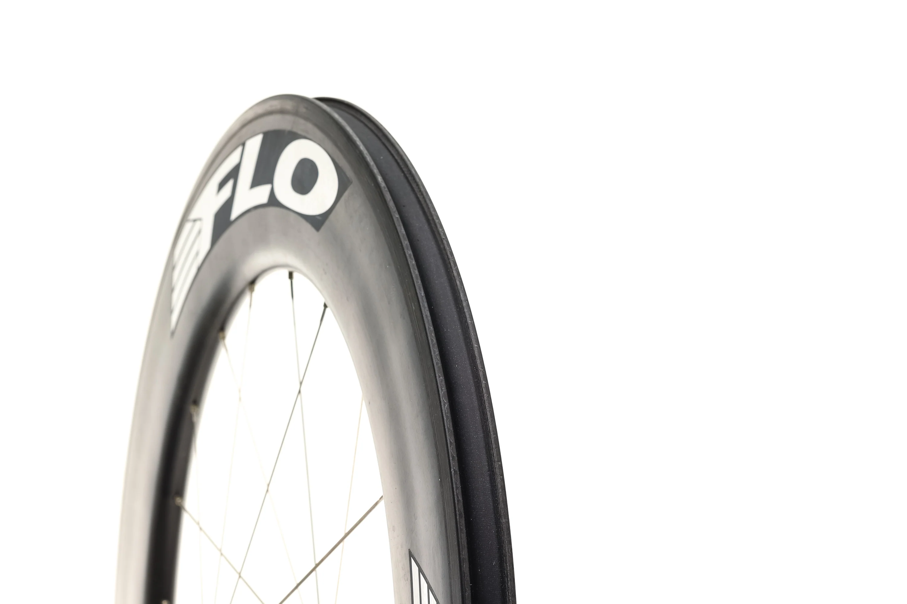 FLO 90 Carbon Clincher 700c Front Wheel - Image 4