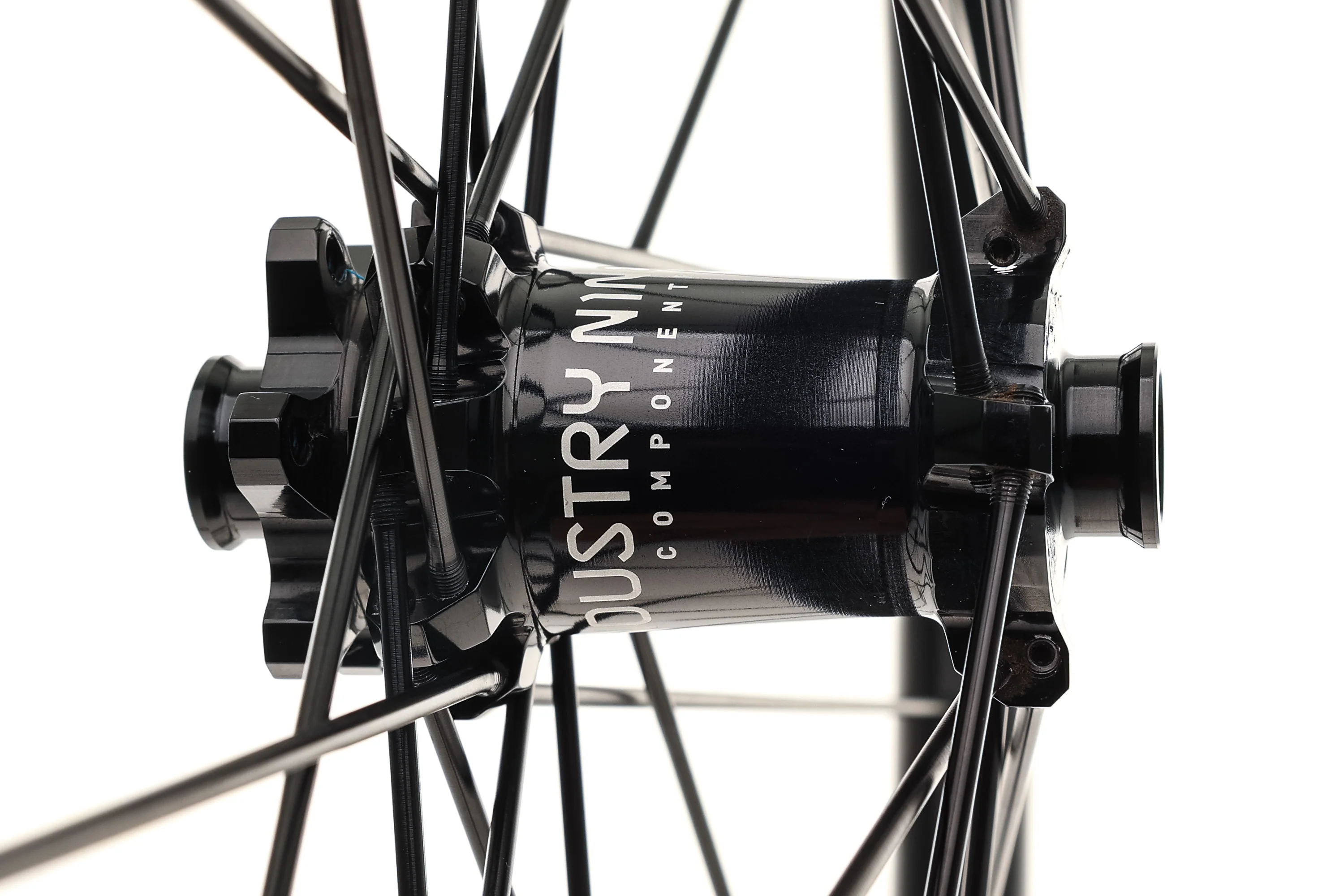 Industry Nine Trail Torch 24H Aluminum Tubeless 27.5" Wheelset - Image 4