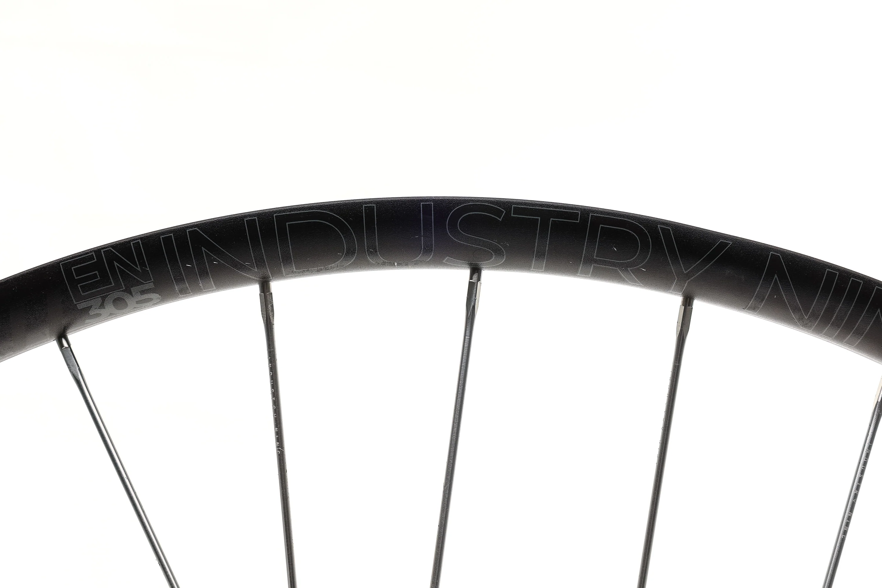 Industry Nine Enduro 305 V3 w/ Hydra Hubs Aluminum Tubeless 29" Wheelset - Image 15
