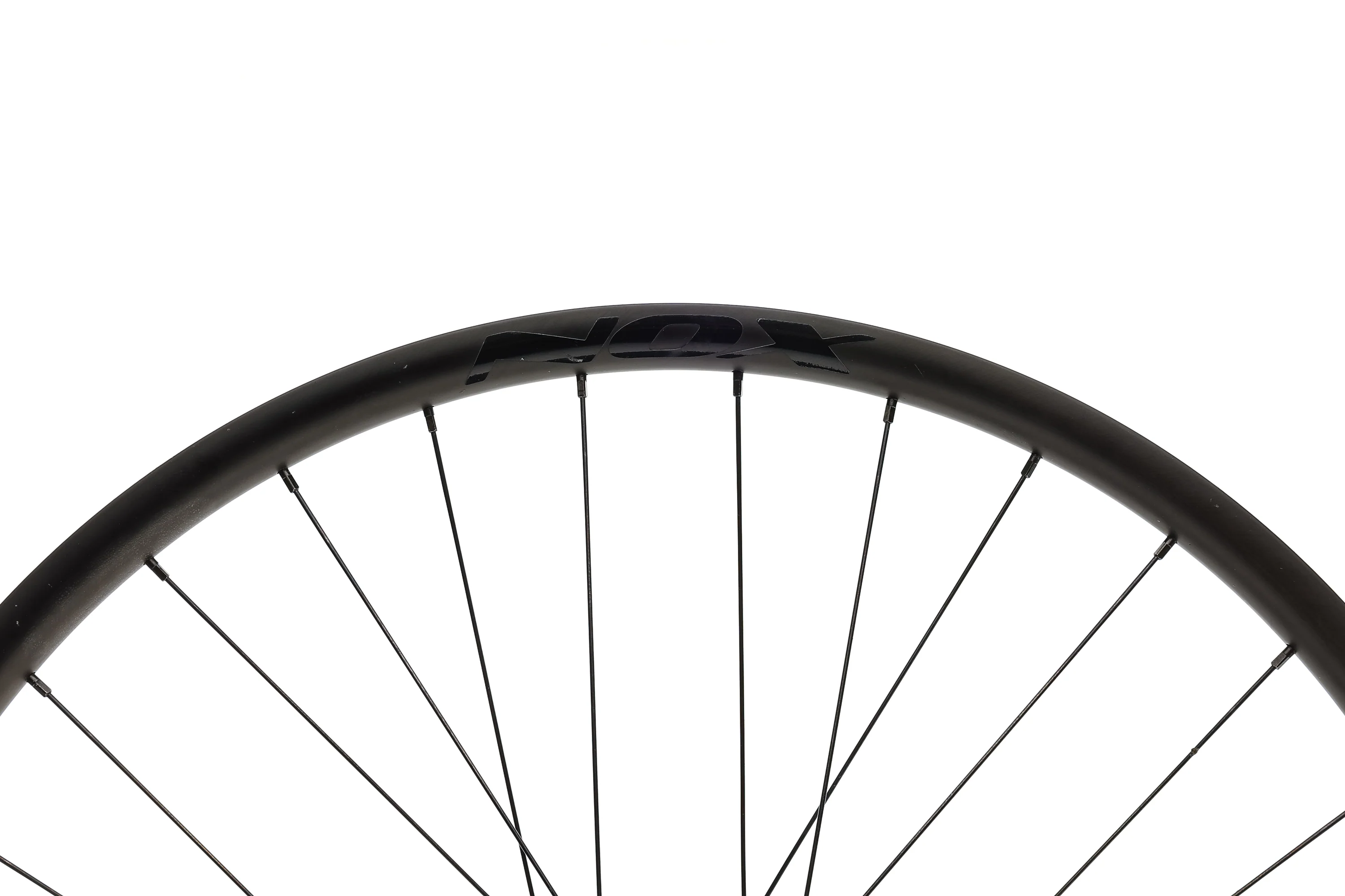 NOX Skyline 29 w/ DT Swiss 240s Hubs Carbon Tubeless 29" Wheelset - Image 6