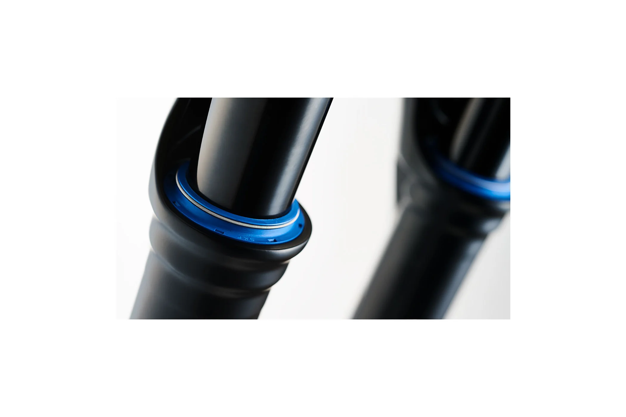 Öhlins RXF38 m.2 160mm Fork/TTX2 Air Shock Package for 2022-2023 Specialized Turbo Levo - Image 4