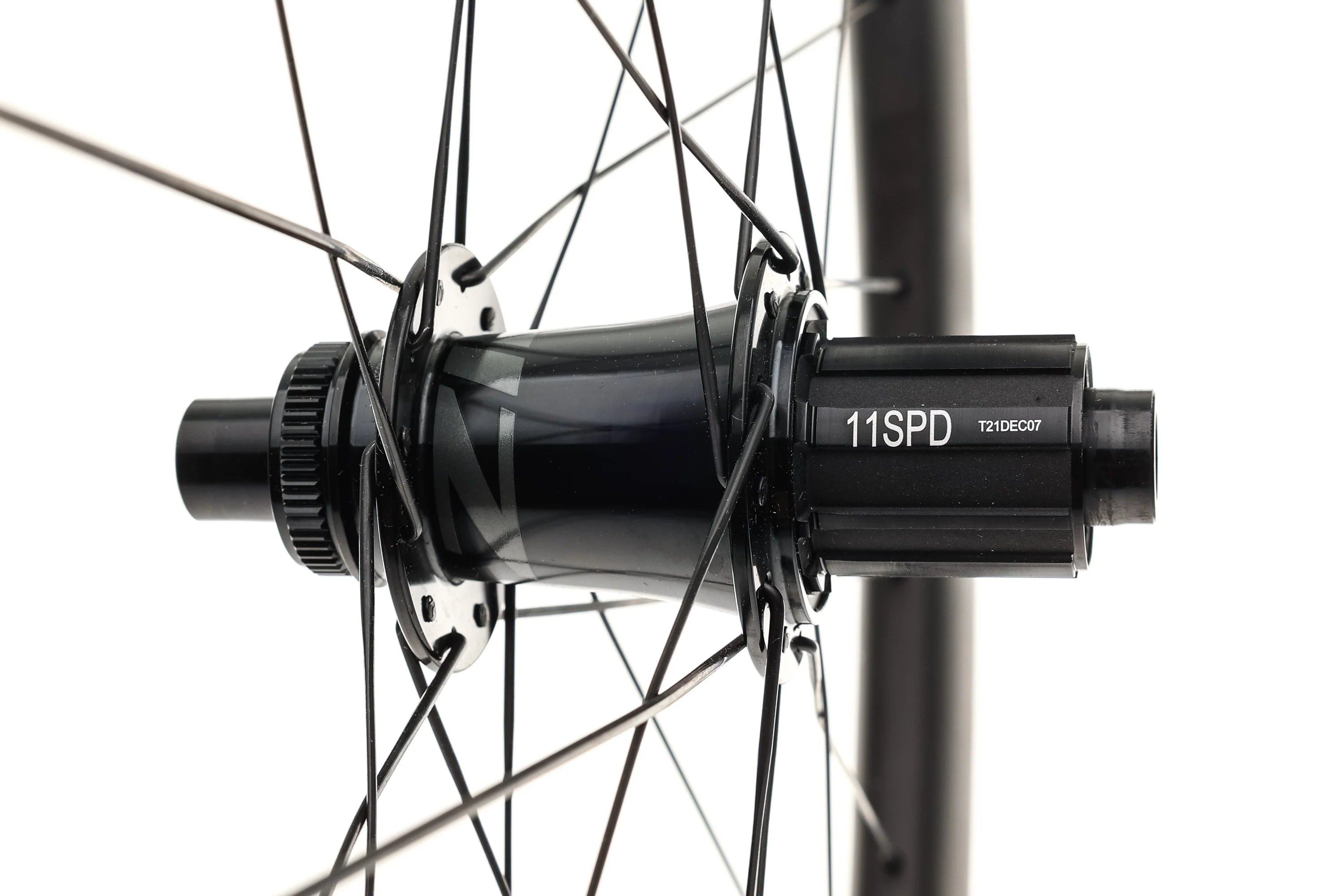 Santa Cruz Reserve 40/44 Disc Carbon Tubeless 700c Wheelset - Image 3